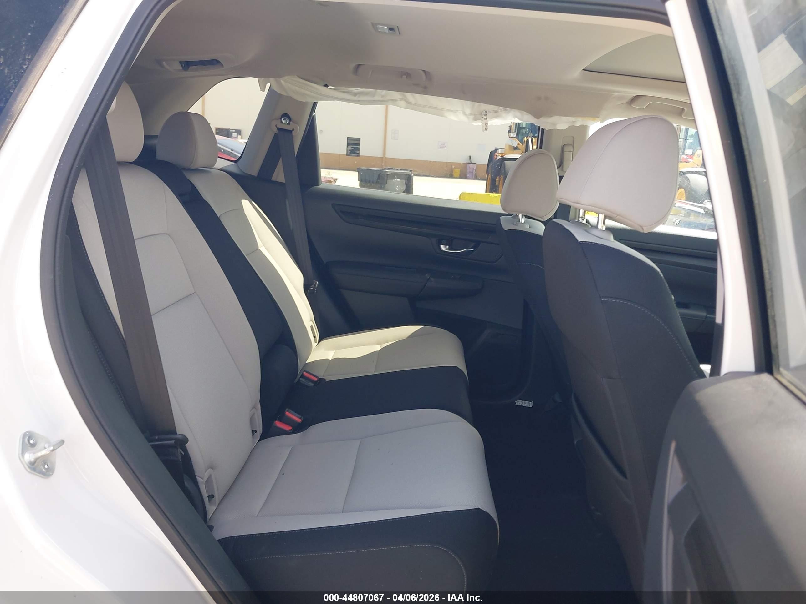 HONDA CR-V image 8