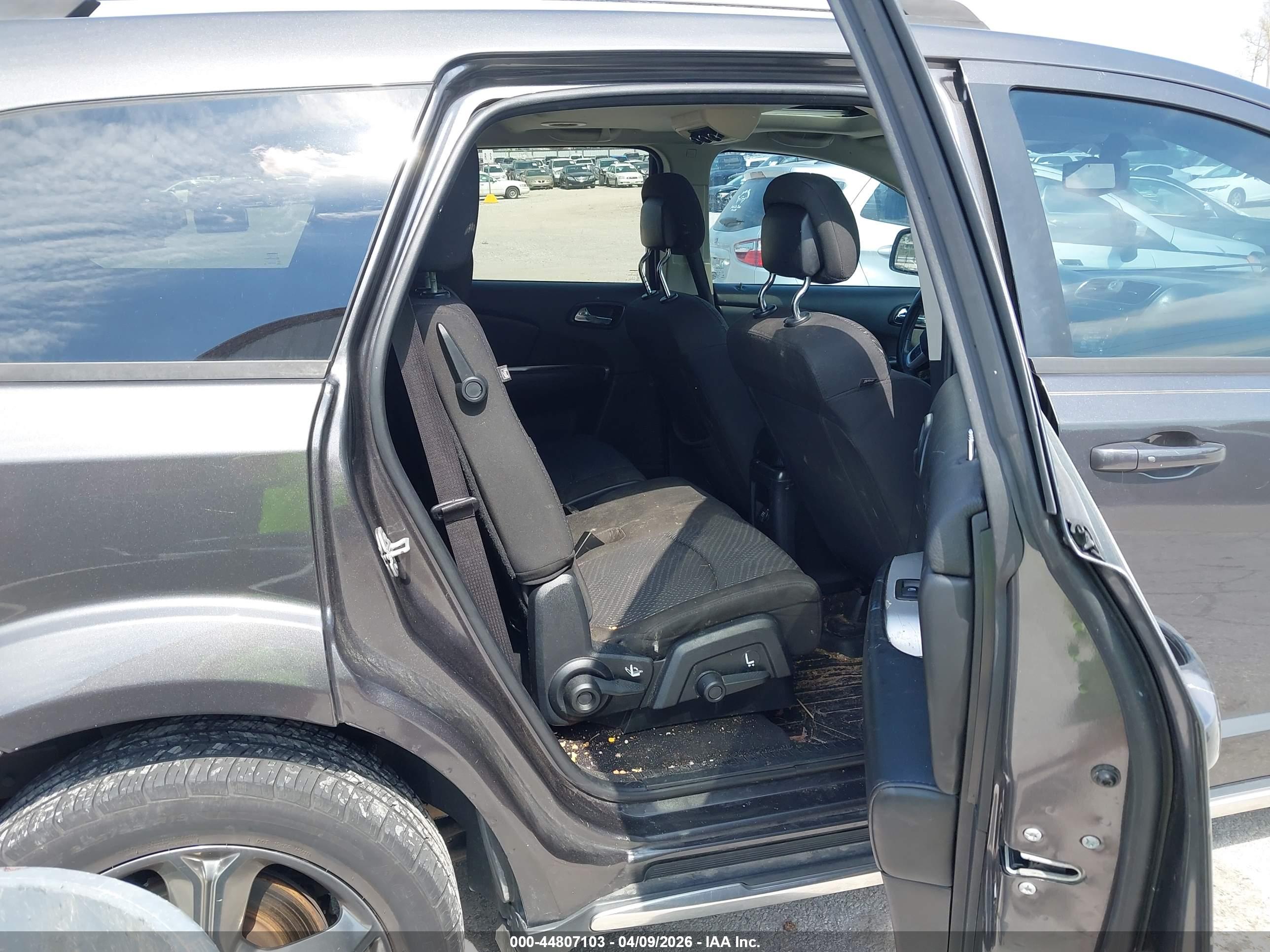 DODGE JOURNEY image 8