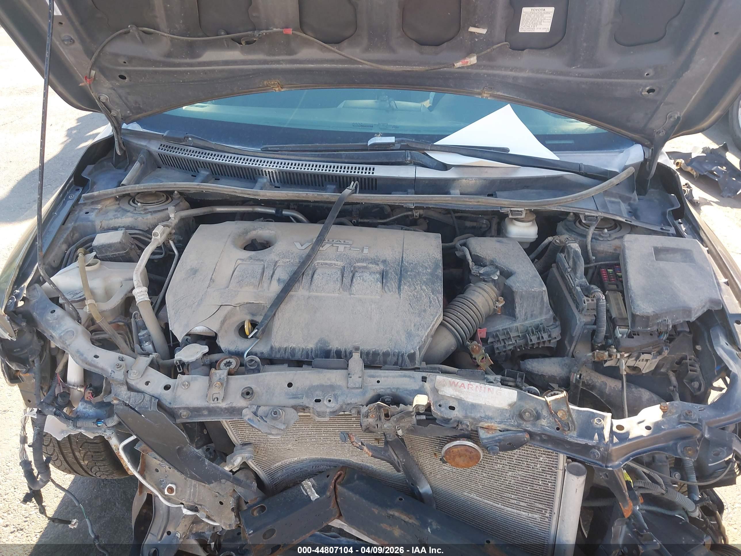 TOYOTA COROLLA image 10