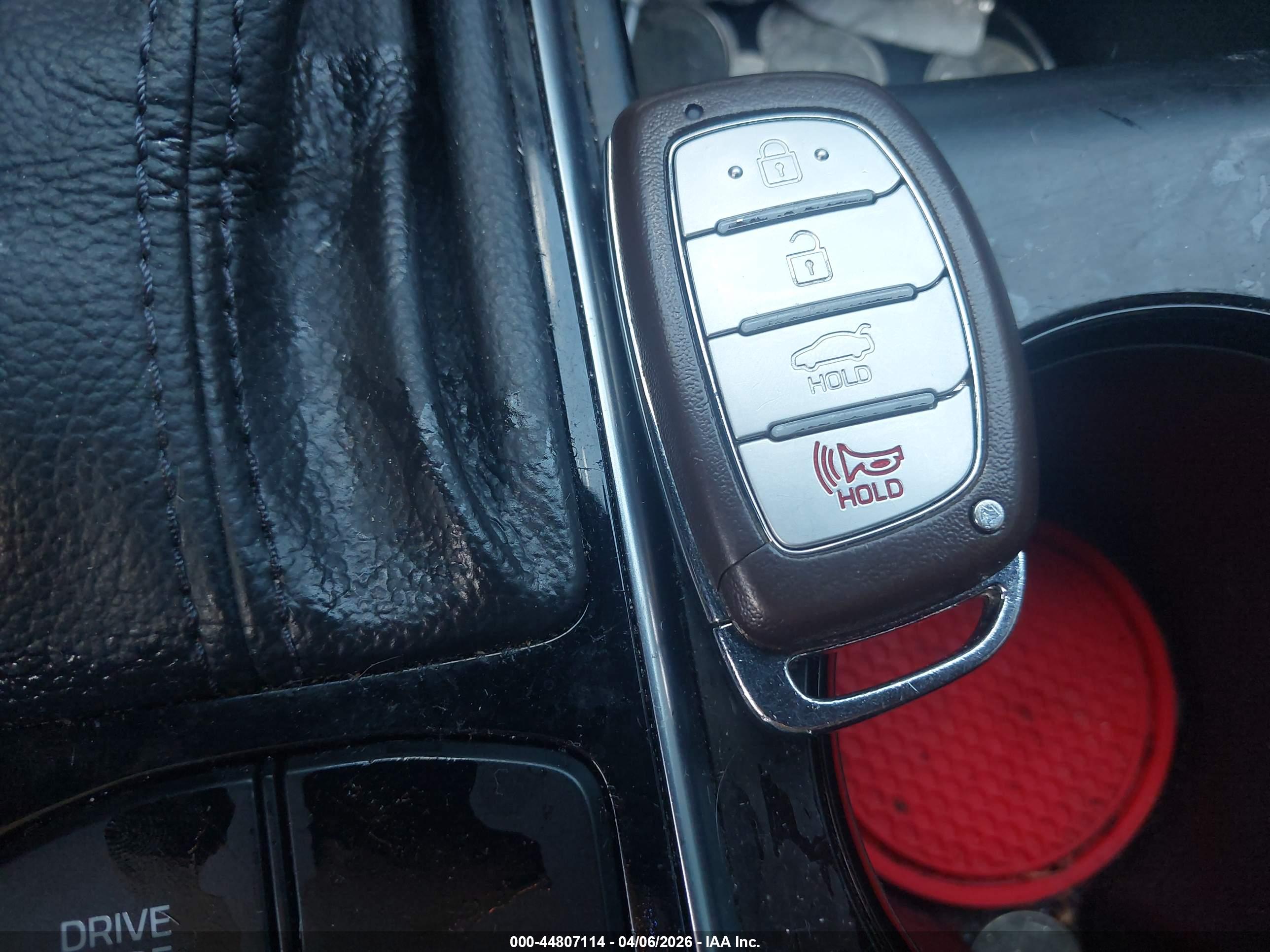 HYUNDAI SONATA image 11