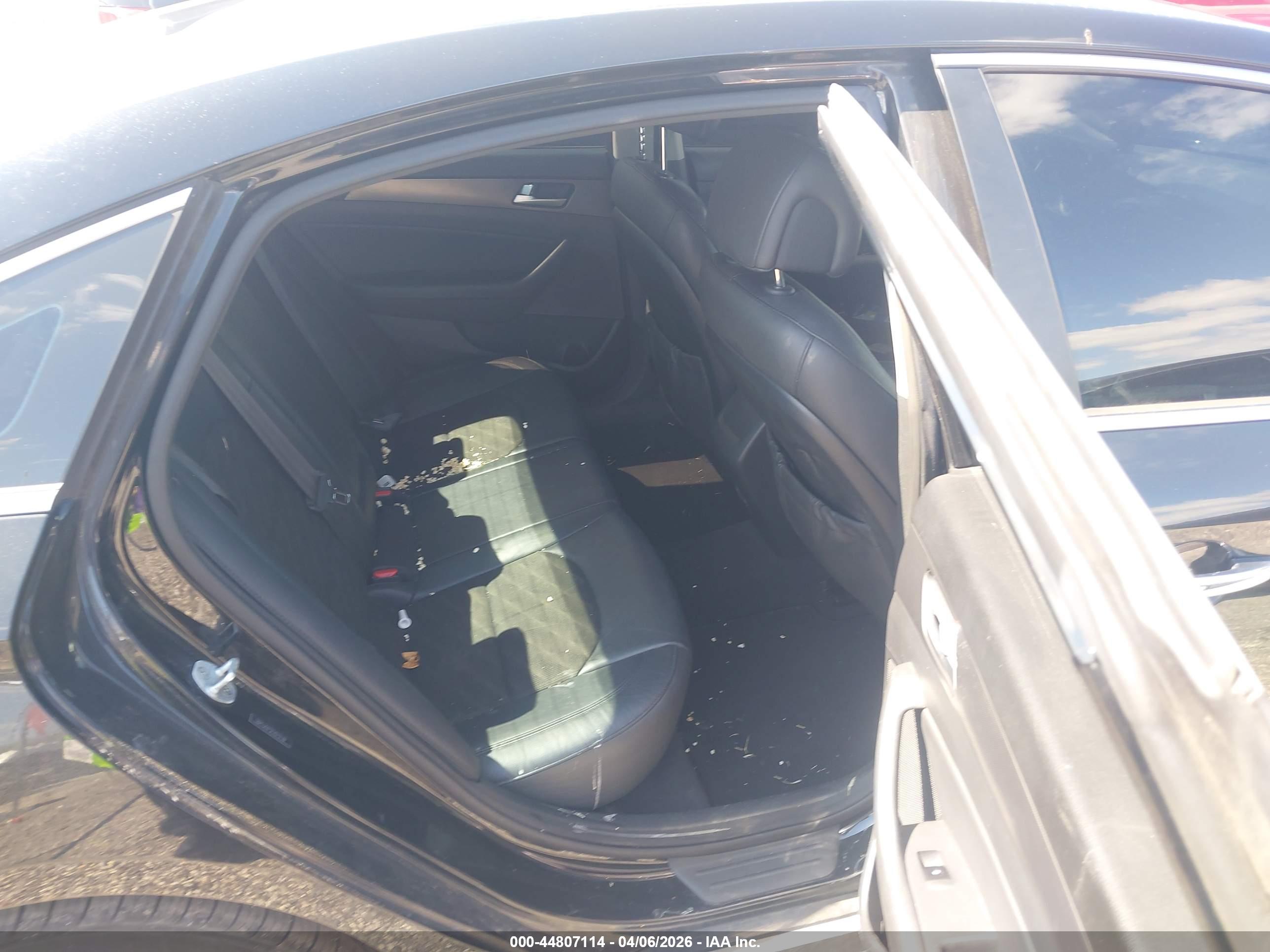 HYUNDAI SONATA image 8