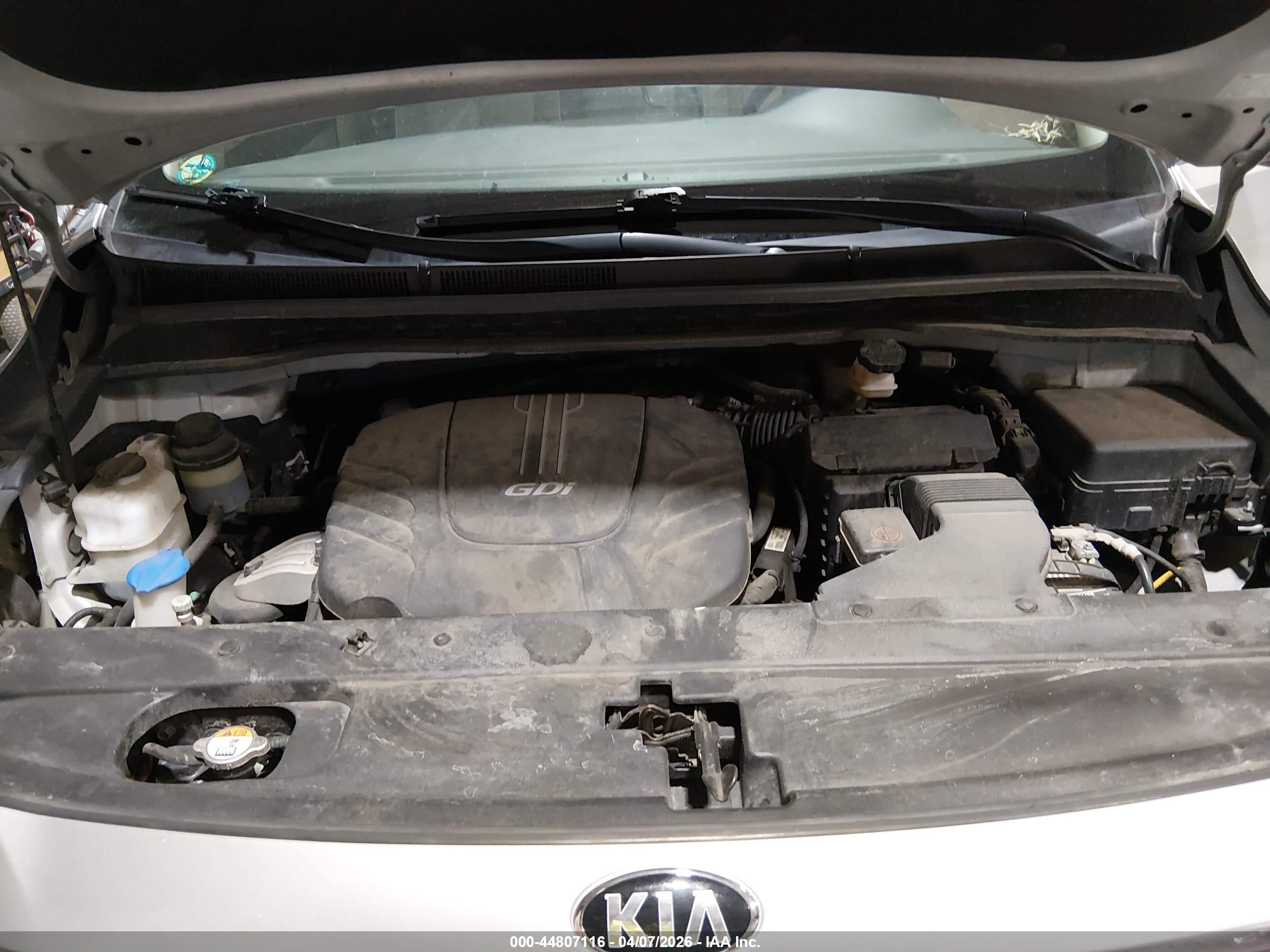 KIA SEDONA image 10