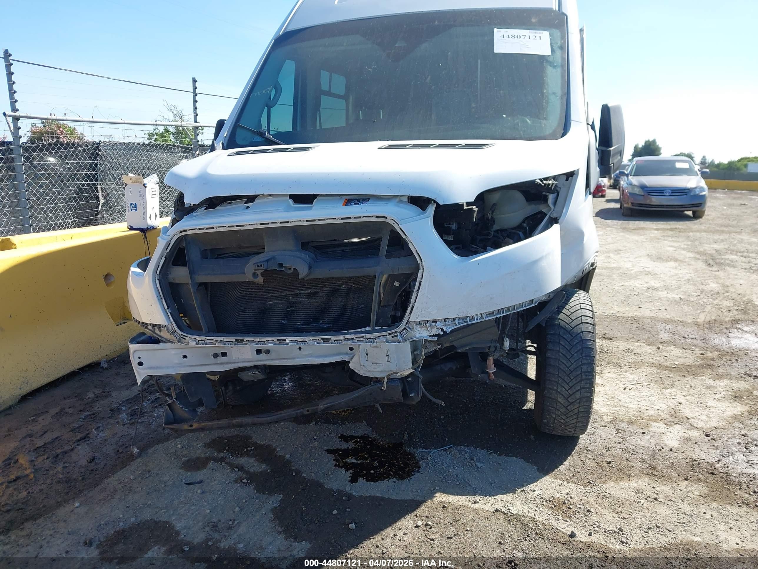 FORD TRANSIT-350 image 6