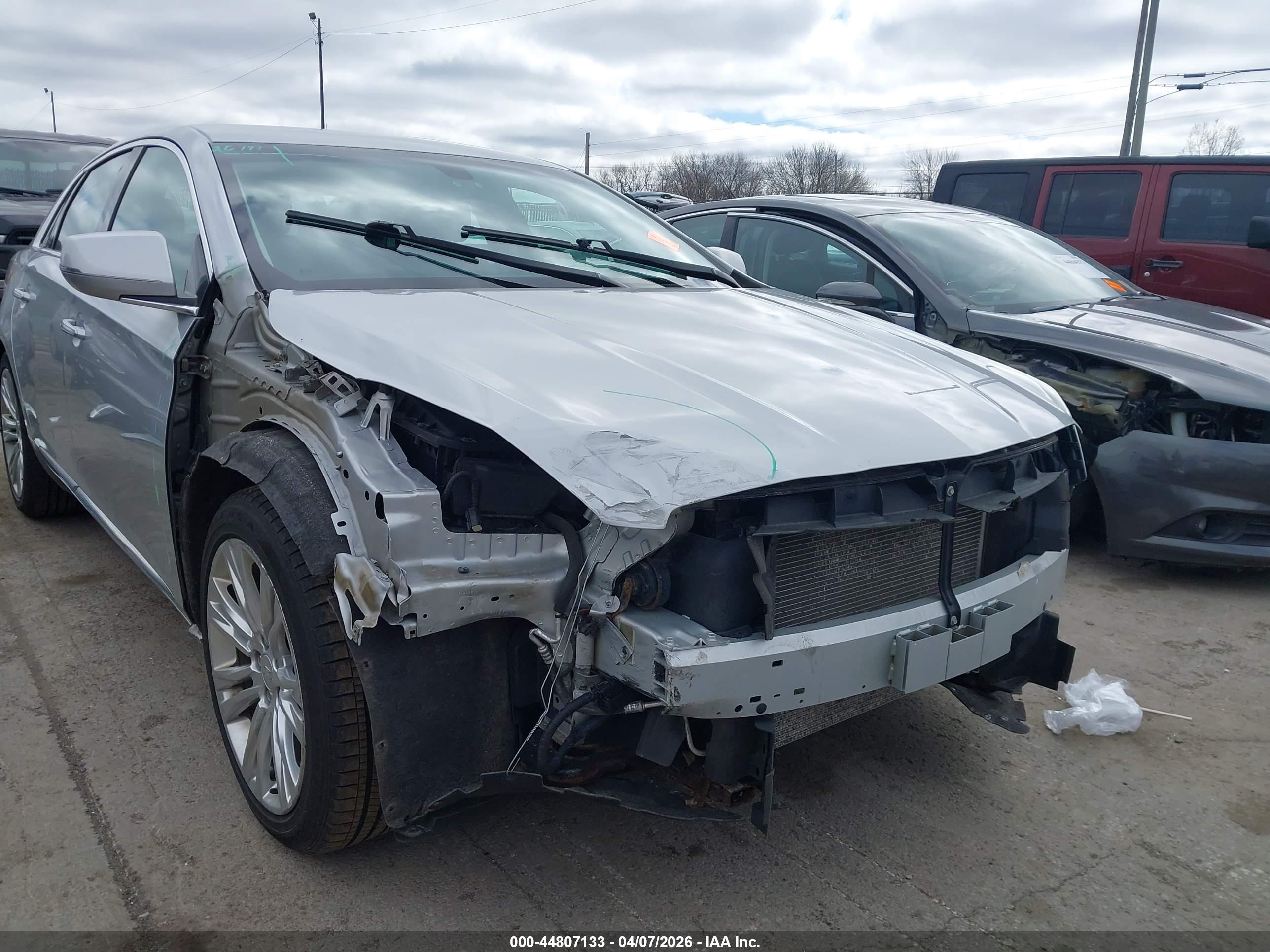 CADILLAC XTS image 6