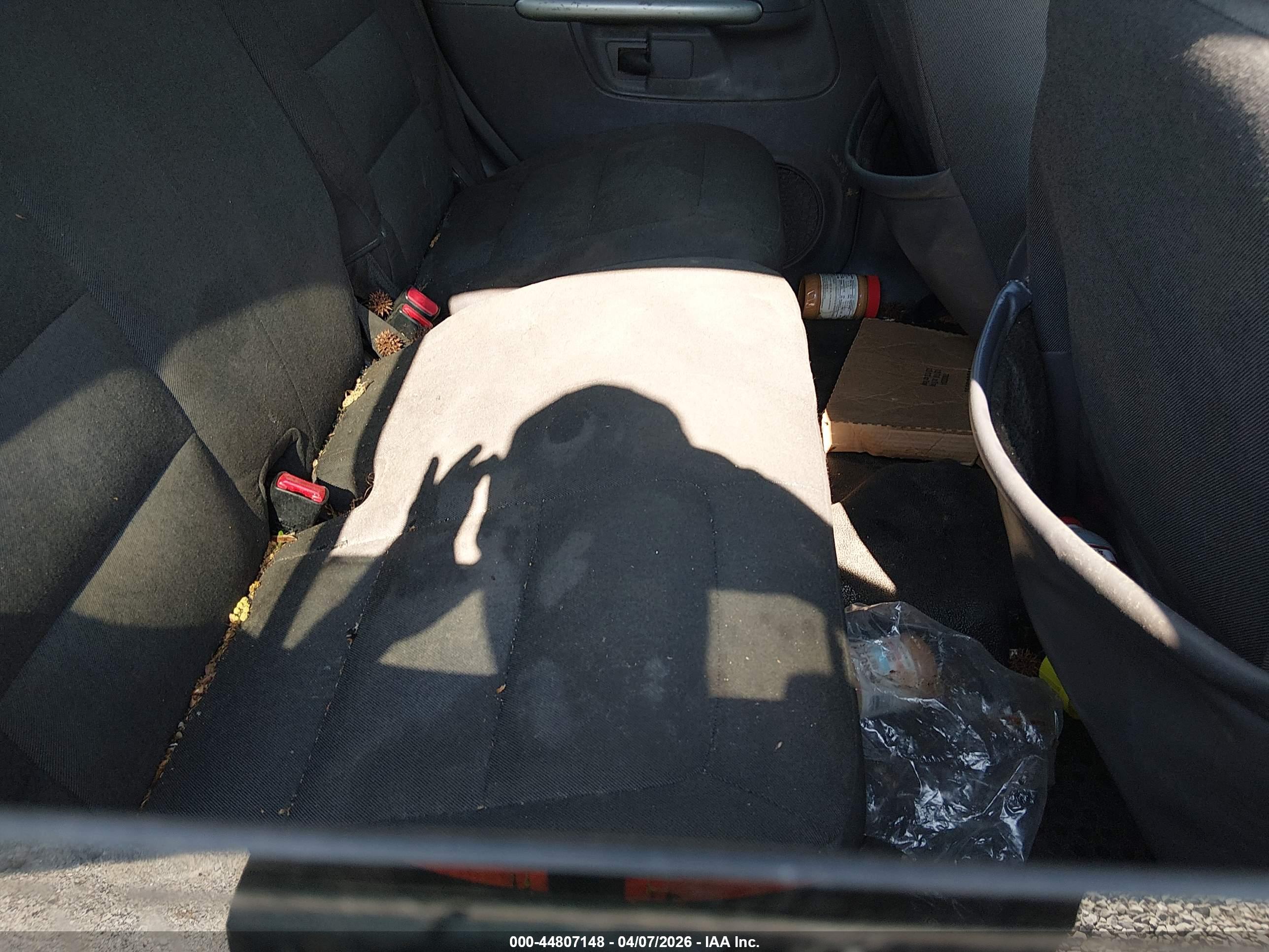 FORD EXPLORER image 8
