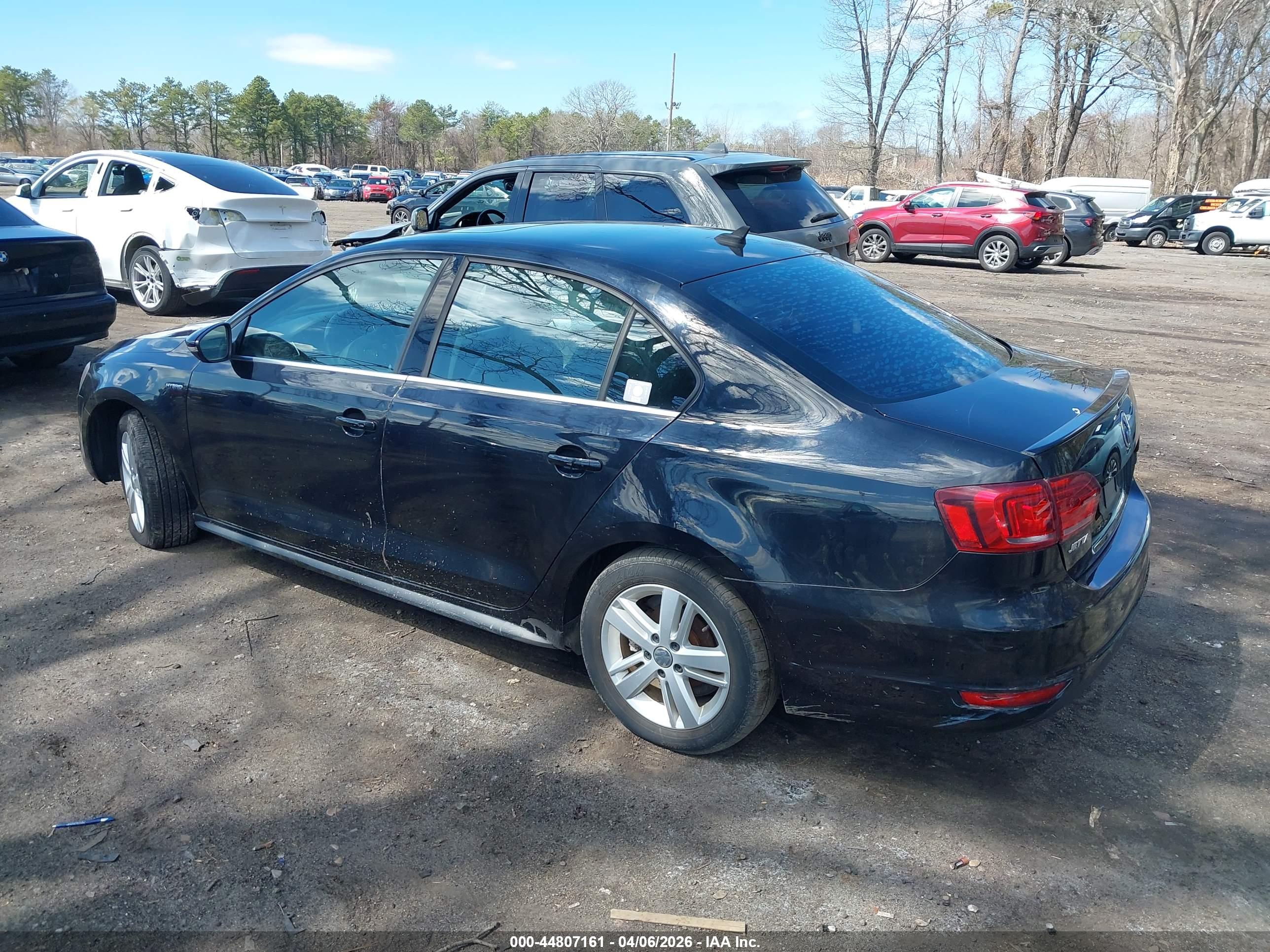 VOLKSWAGEN JETTA image 3