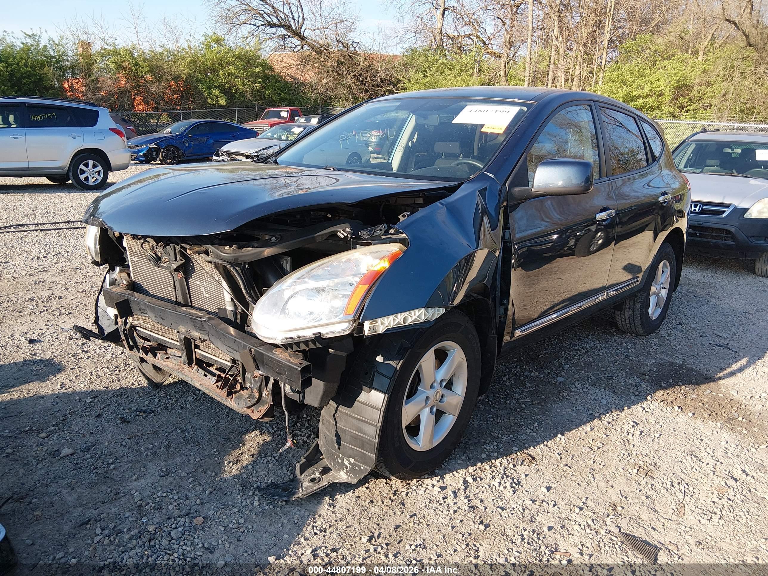 NISSAN ROGUE image 2