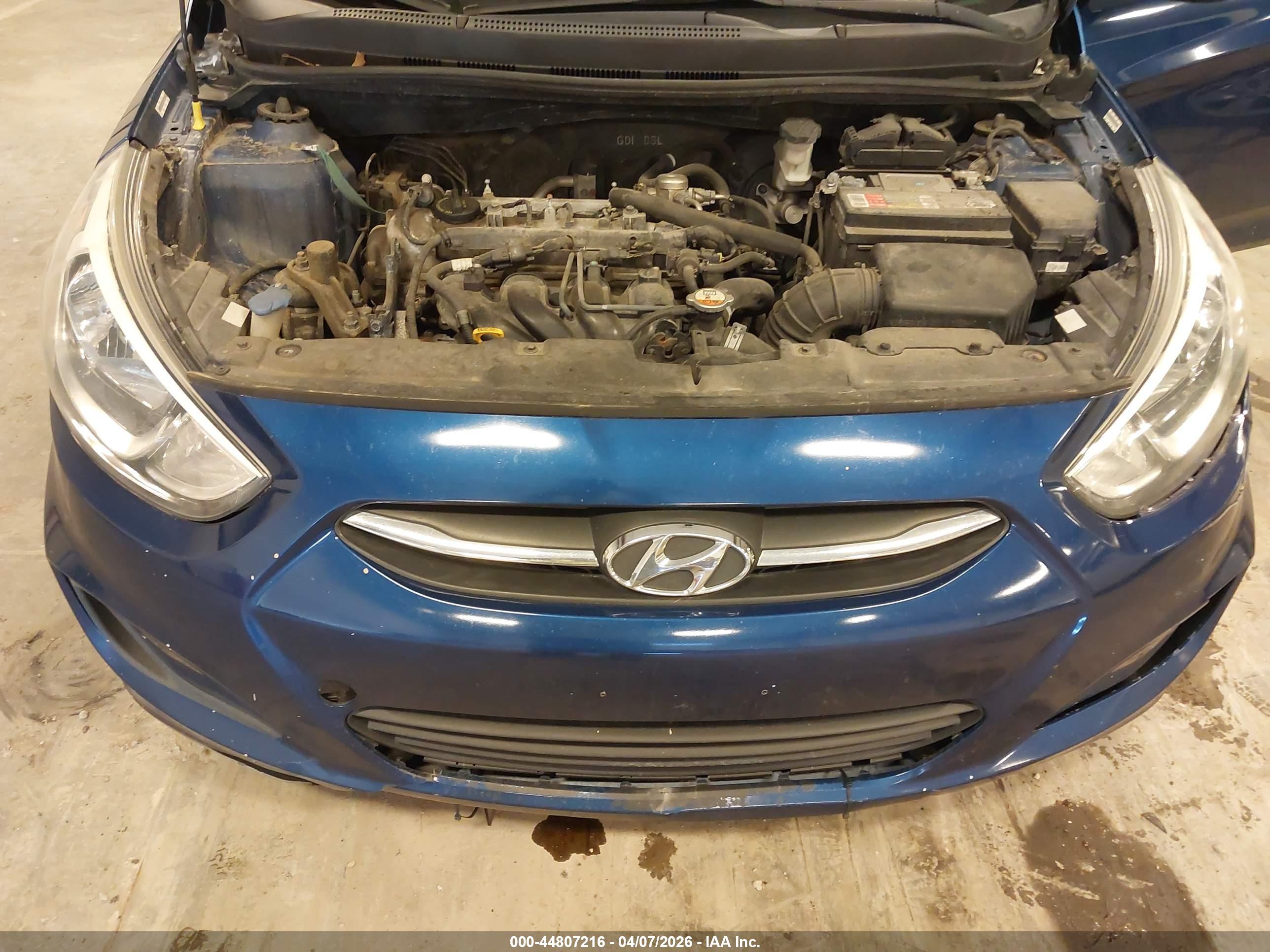 HYUNDAI ACCENT image 10