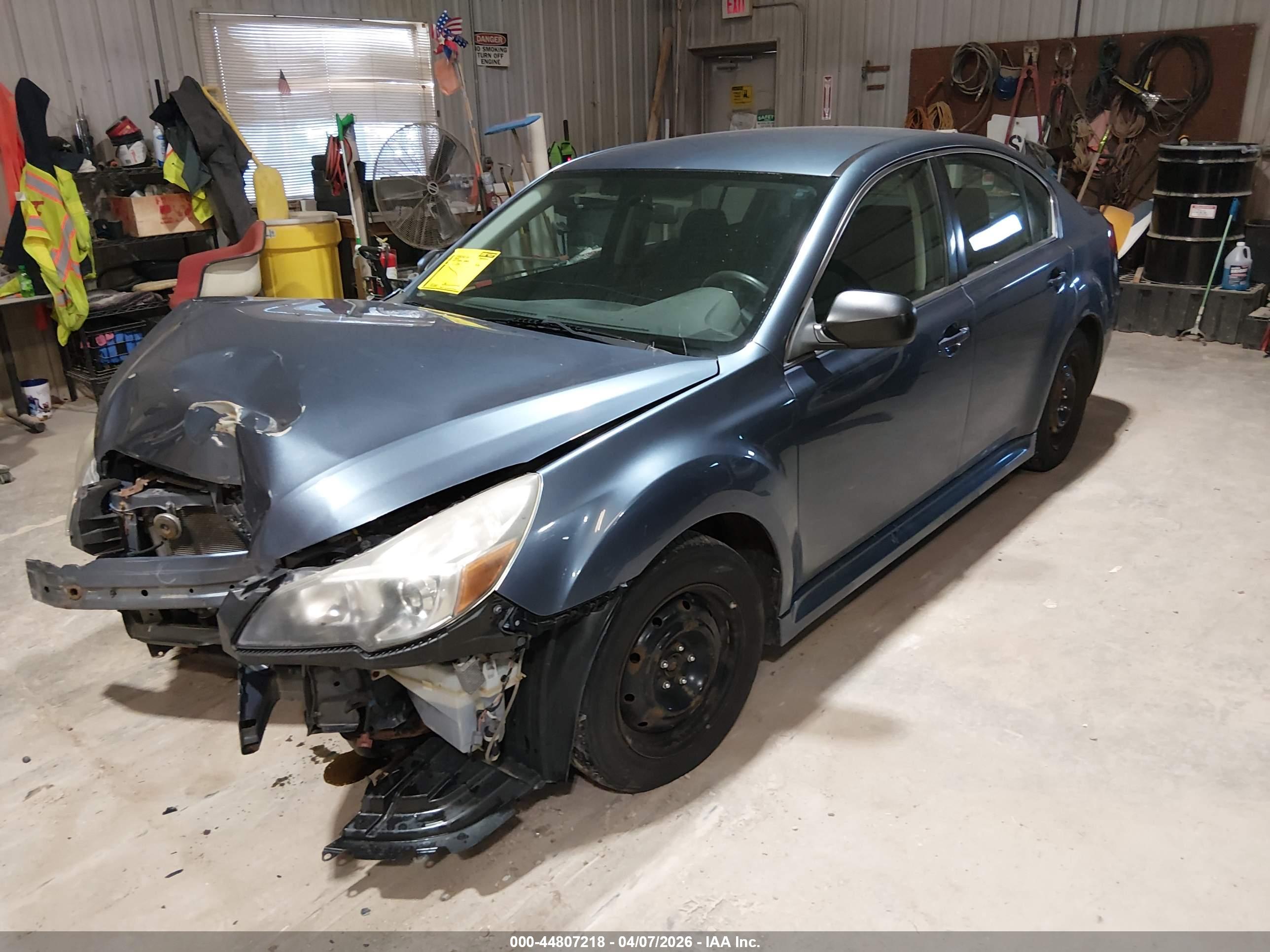 SUBARU LEGACY image 2
