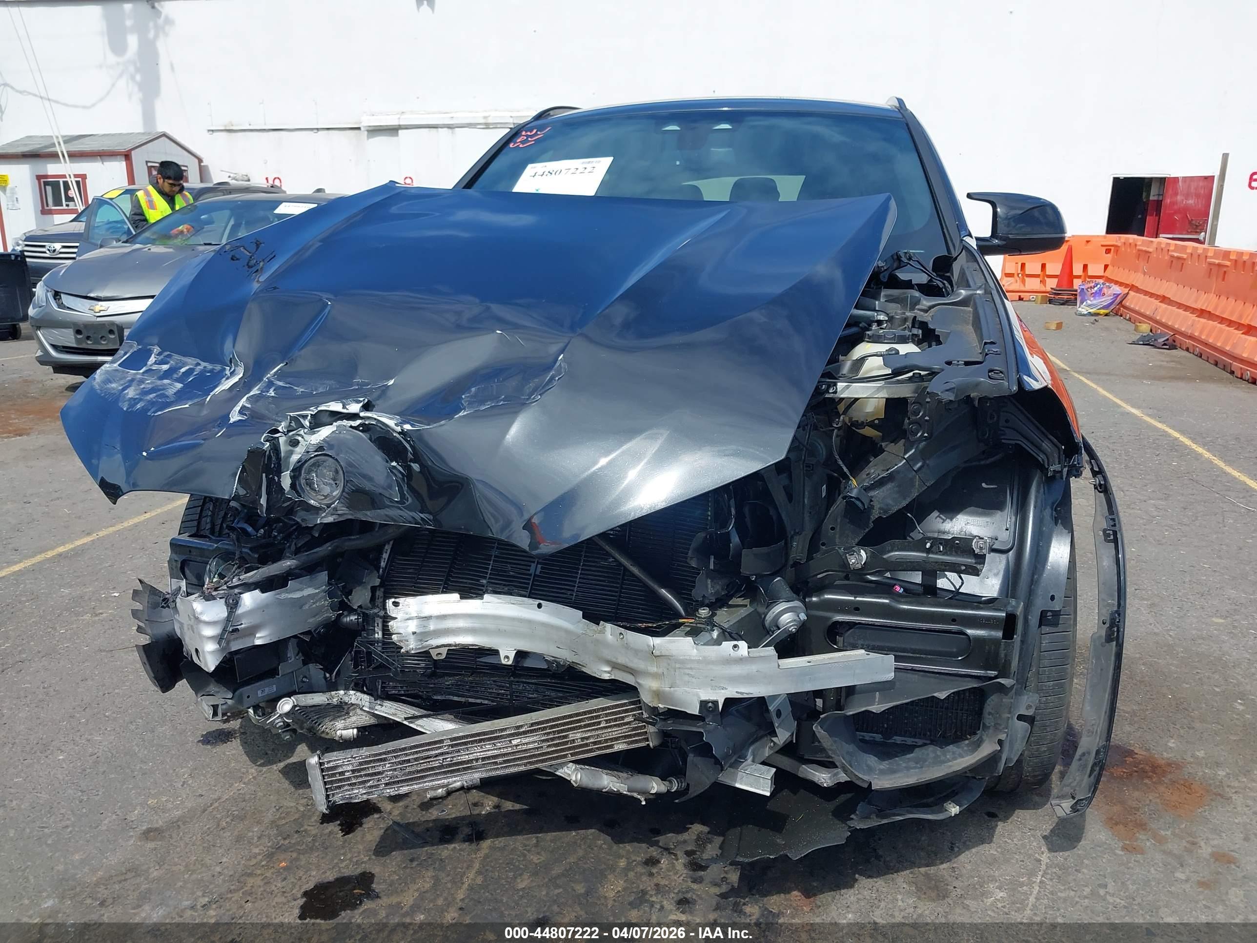 BMW X4 image 6