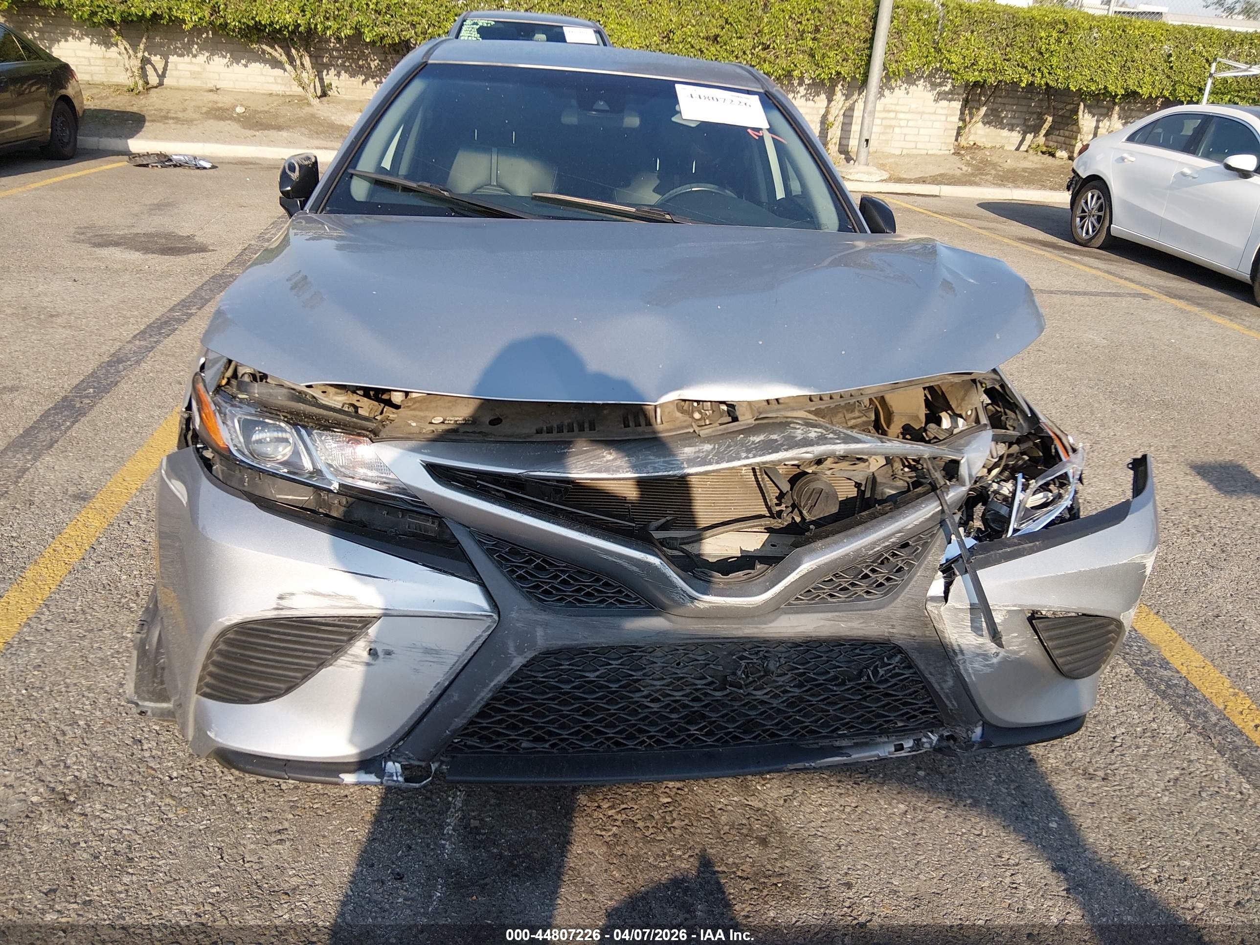 TOYOTA CAMRY image 6