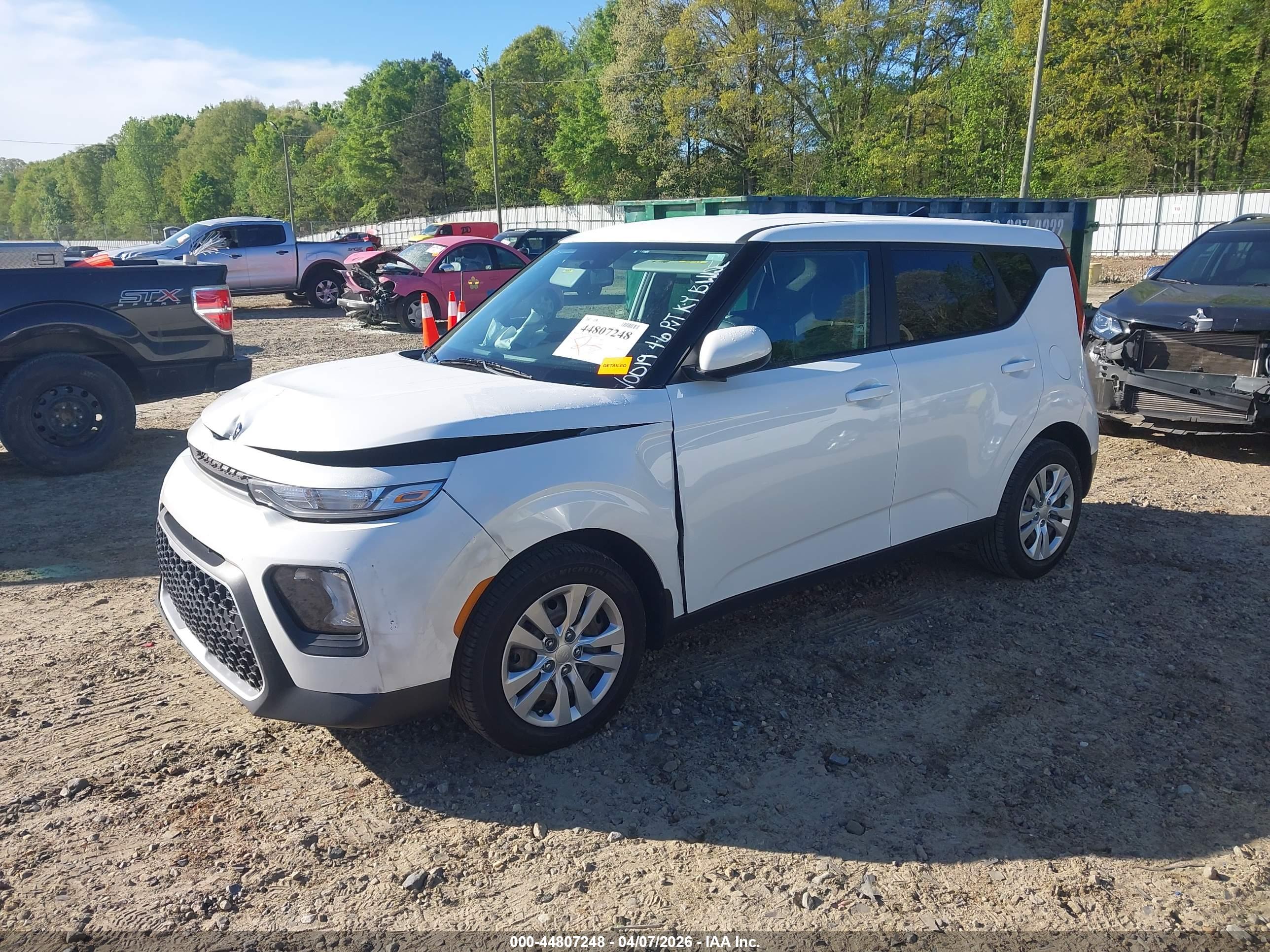 KIA SOUL image 2