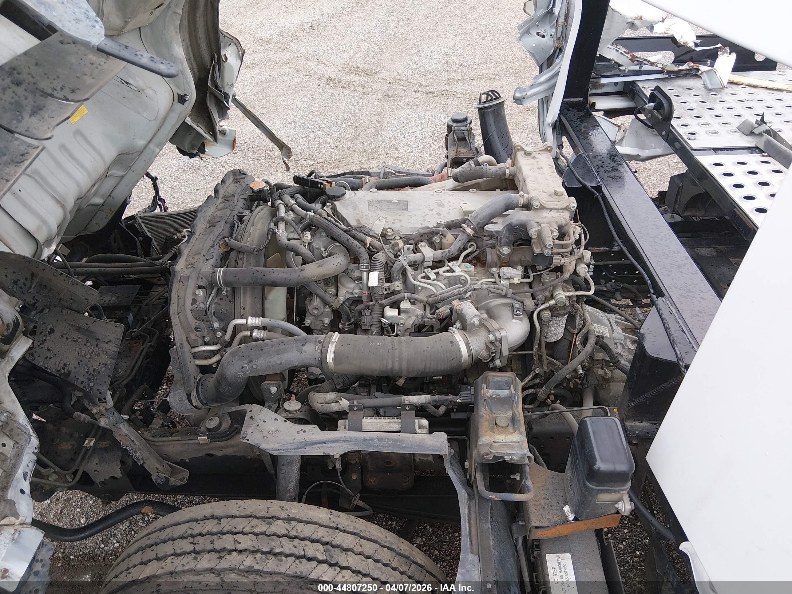 ISUZU NRR image 10