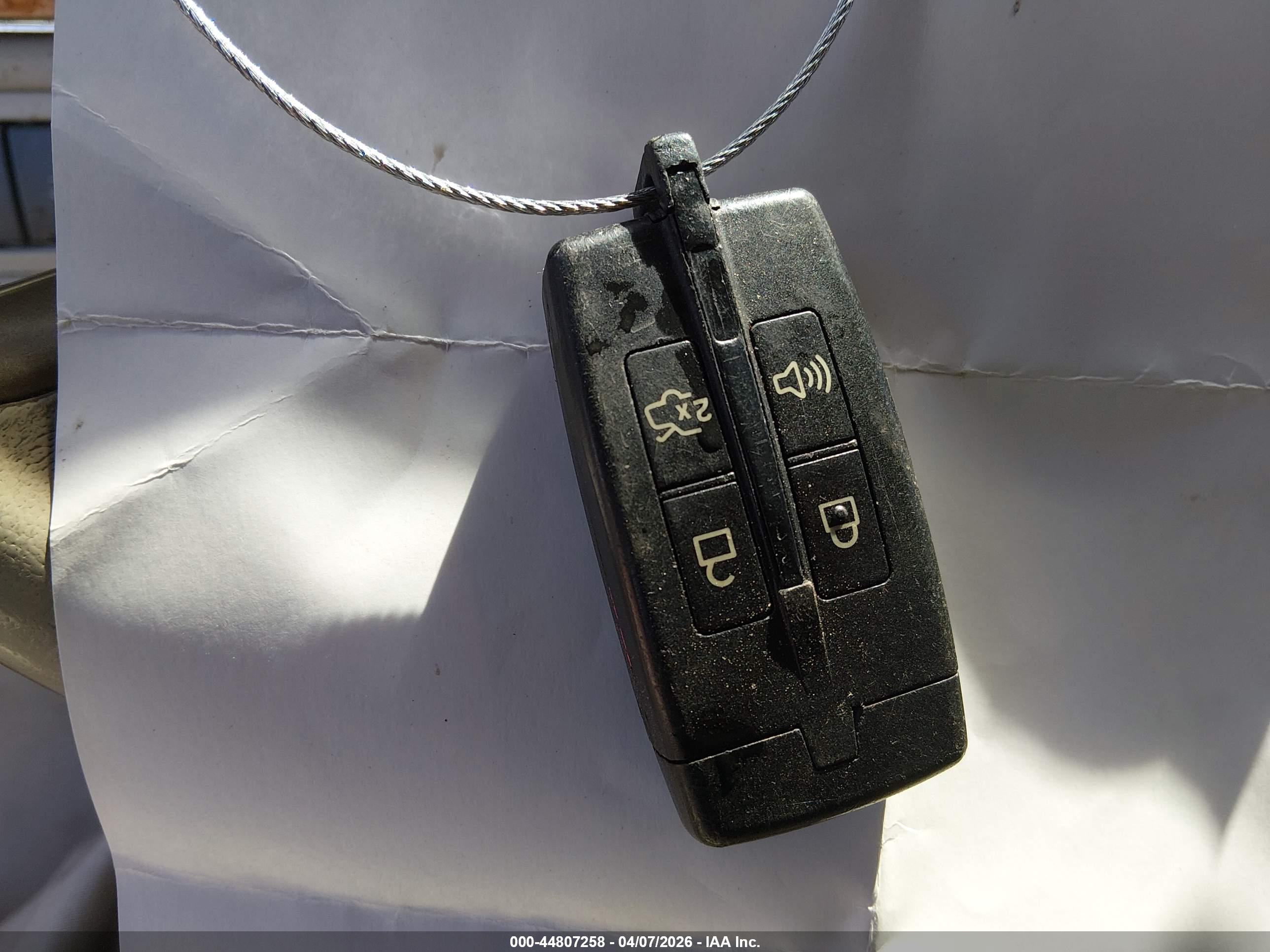 LINCOLN MKT image 11
