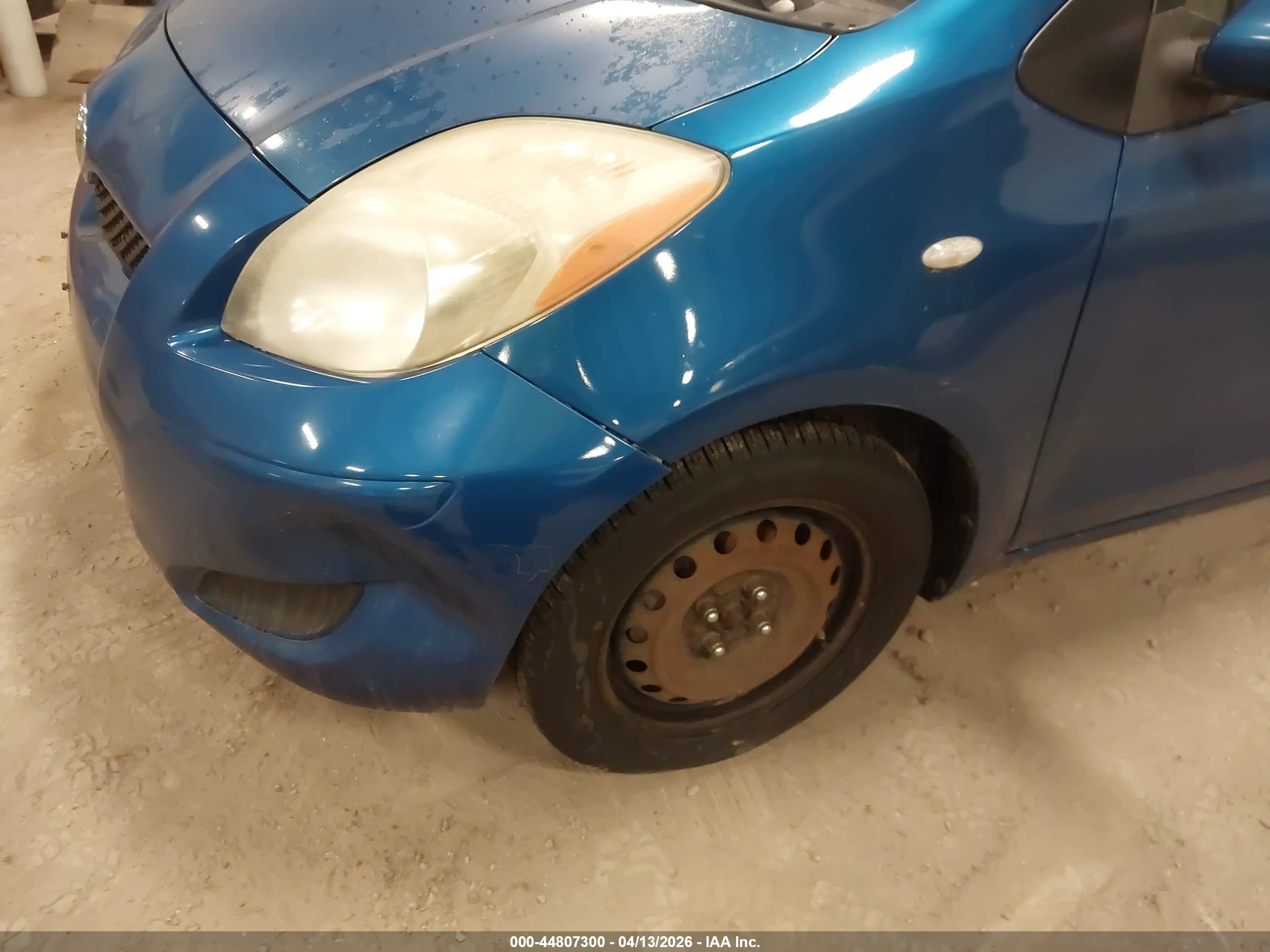 TOYOTA YARIS image 6