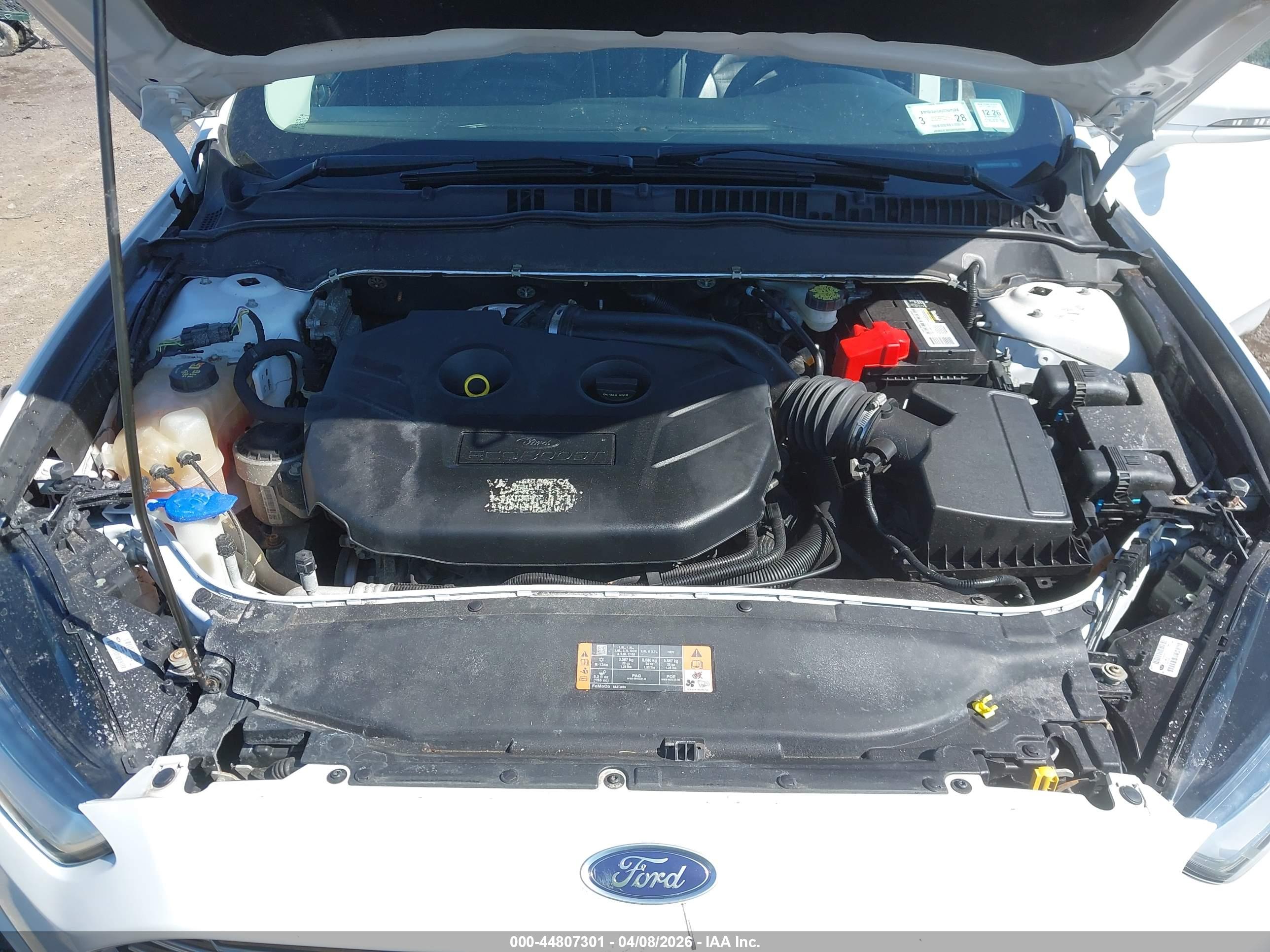 FORD FUSION image 10