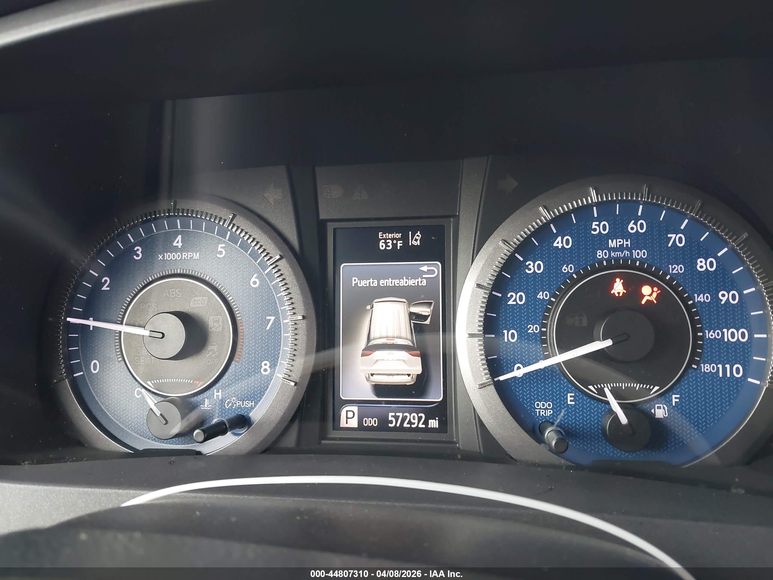 TOYOTA SIENNA image 7