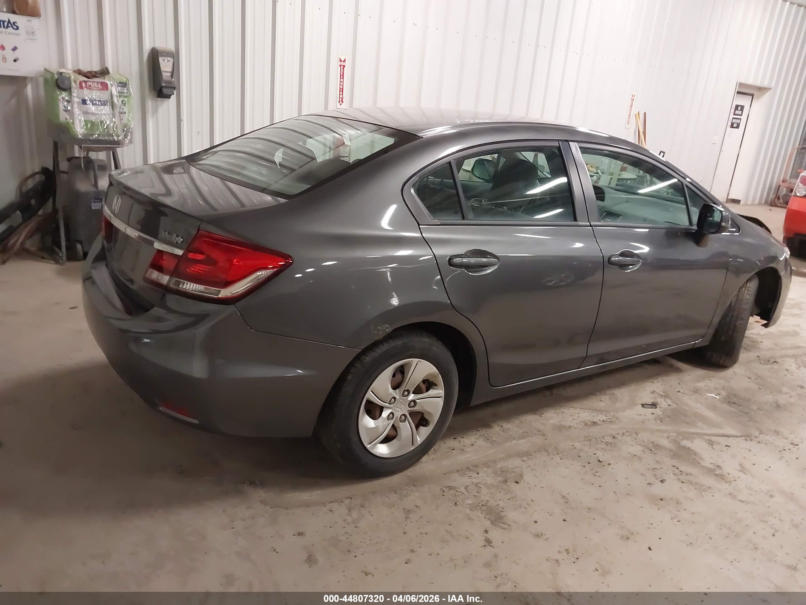 HONDA CIVIC image 4