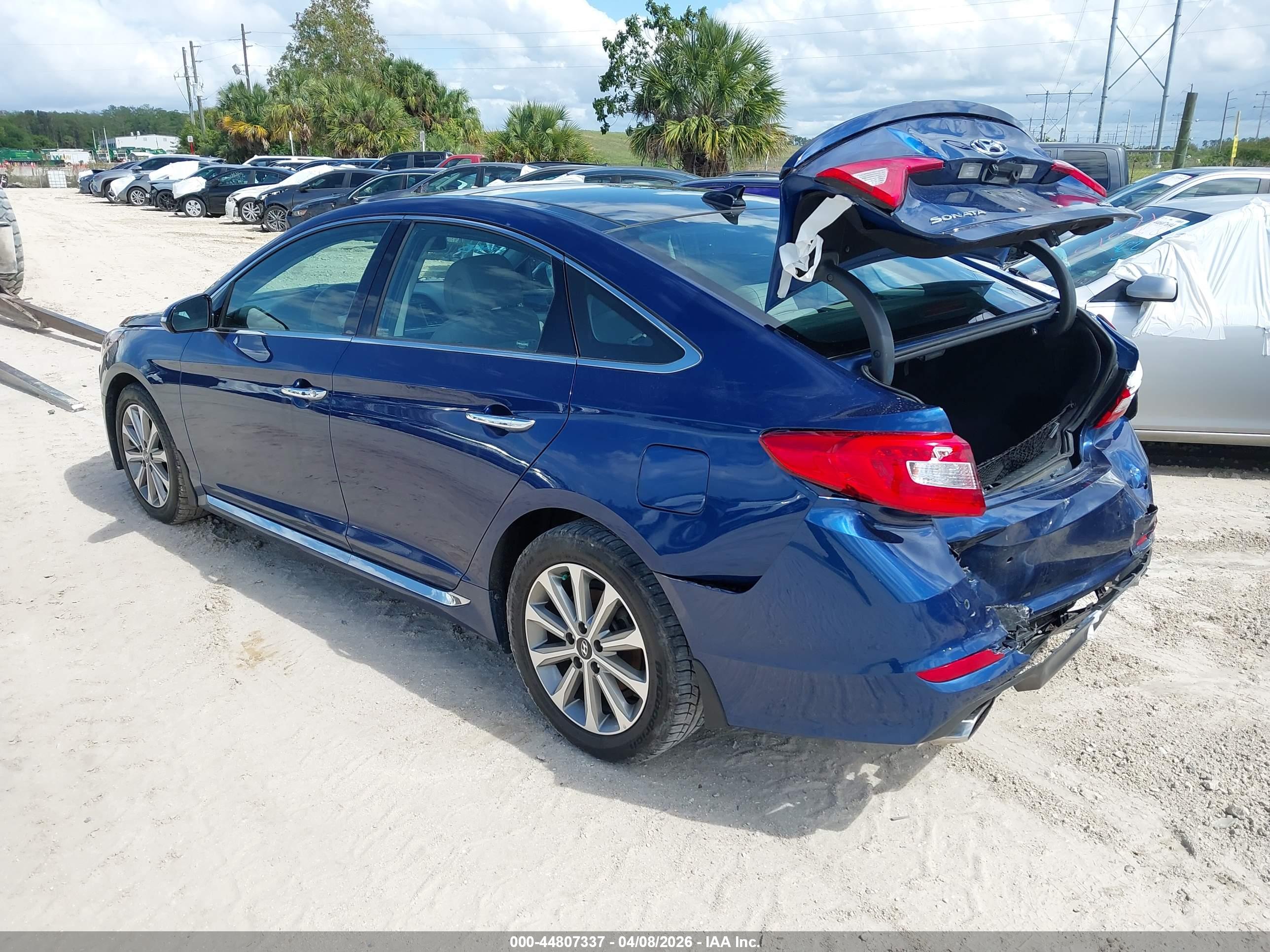 HYUNDAI SONATA image 3