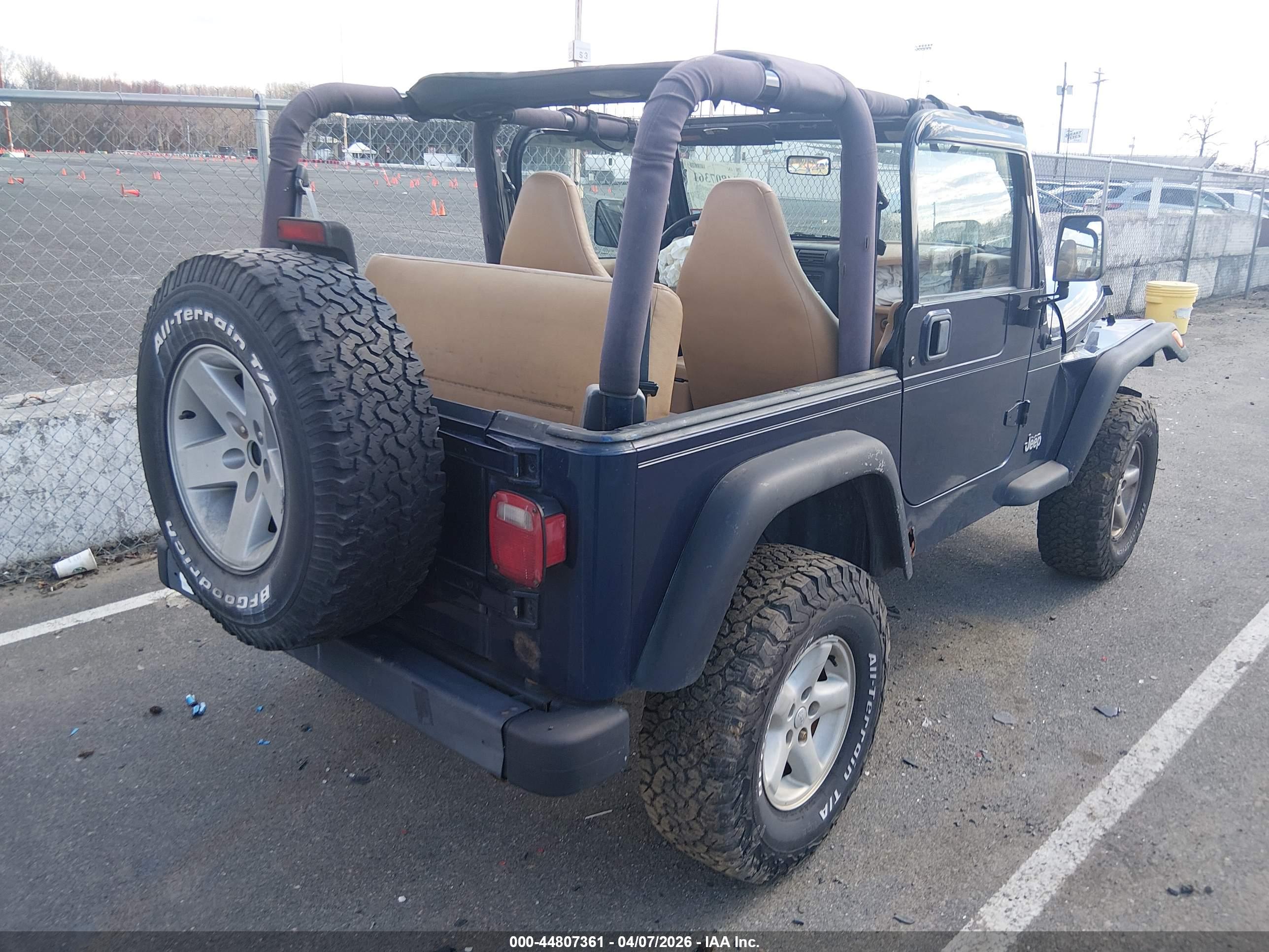 JEEP WRANGLER image 4