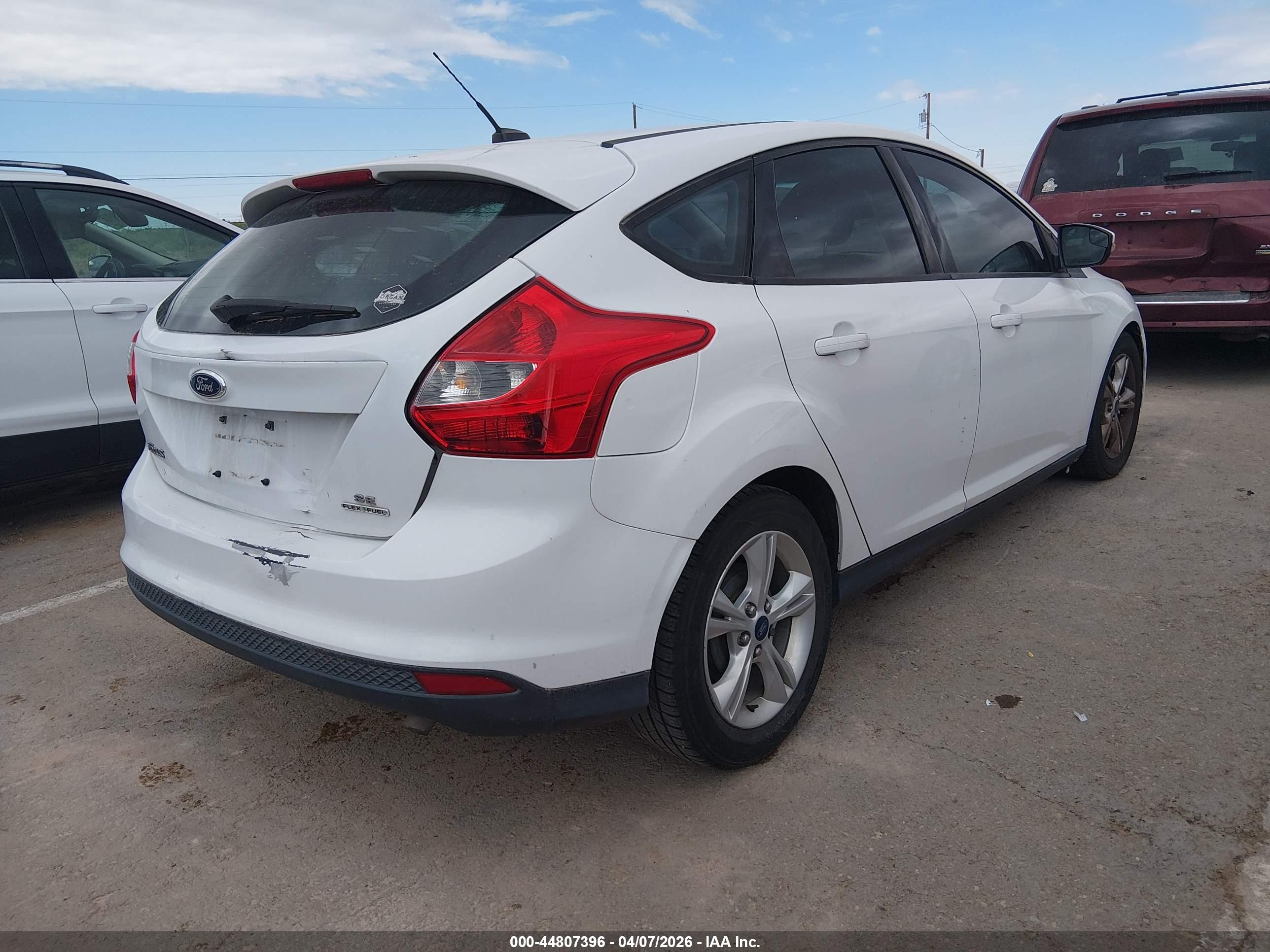 FORD FOCUS image 4