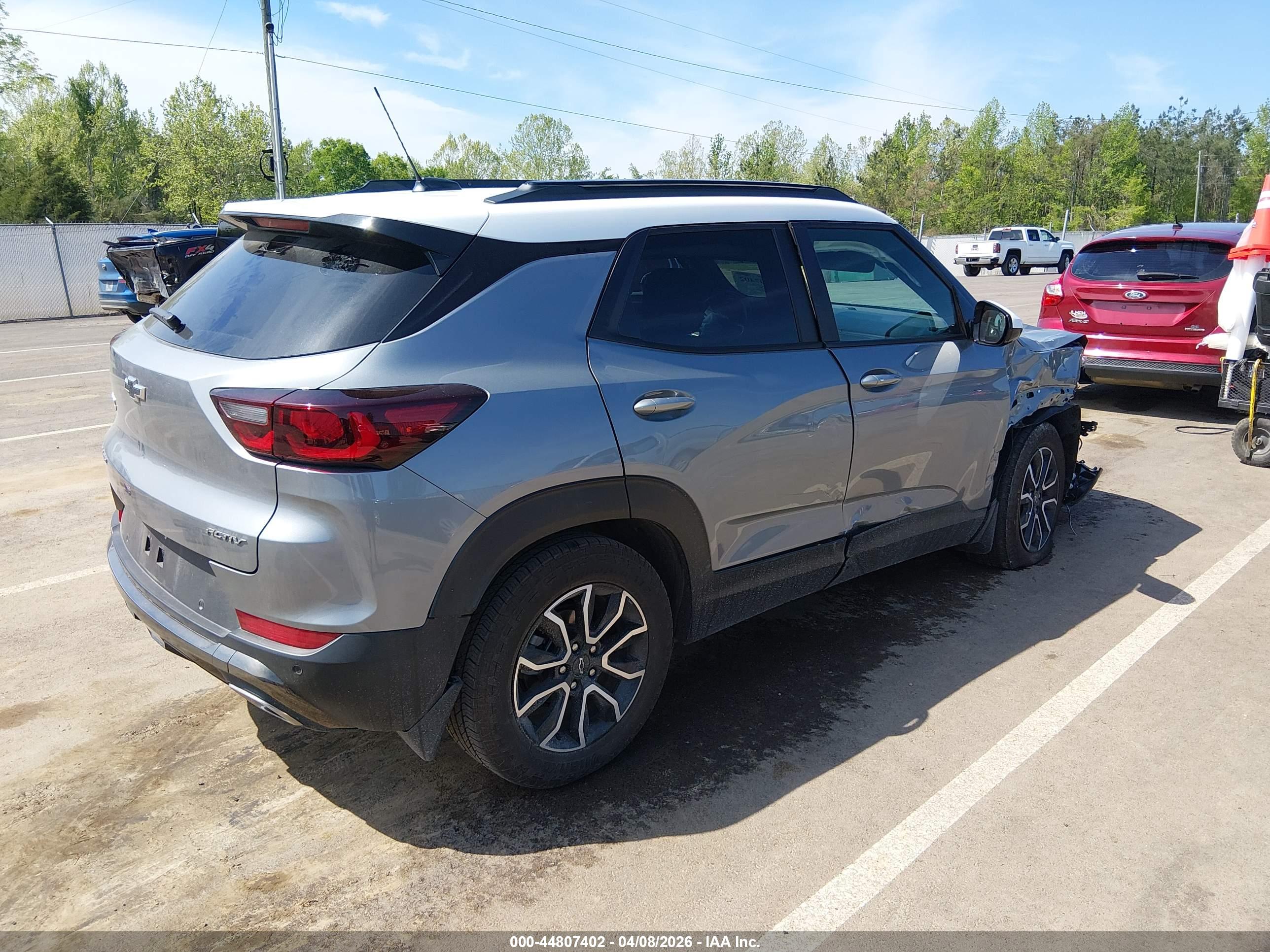 CHEVROLET TRAILBLAZER image 4