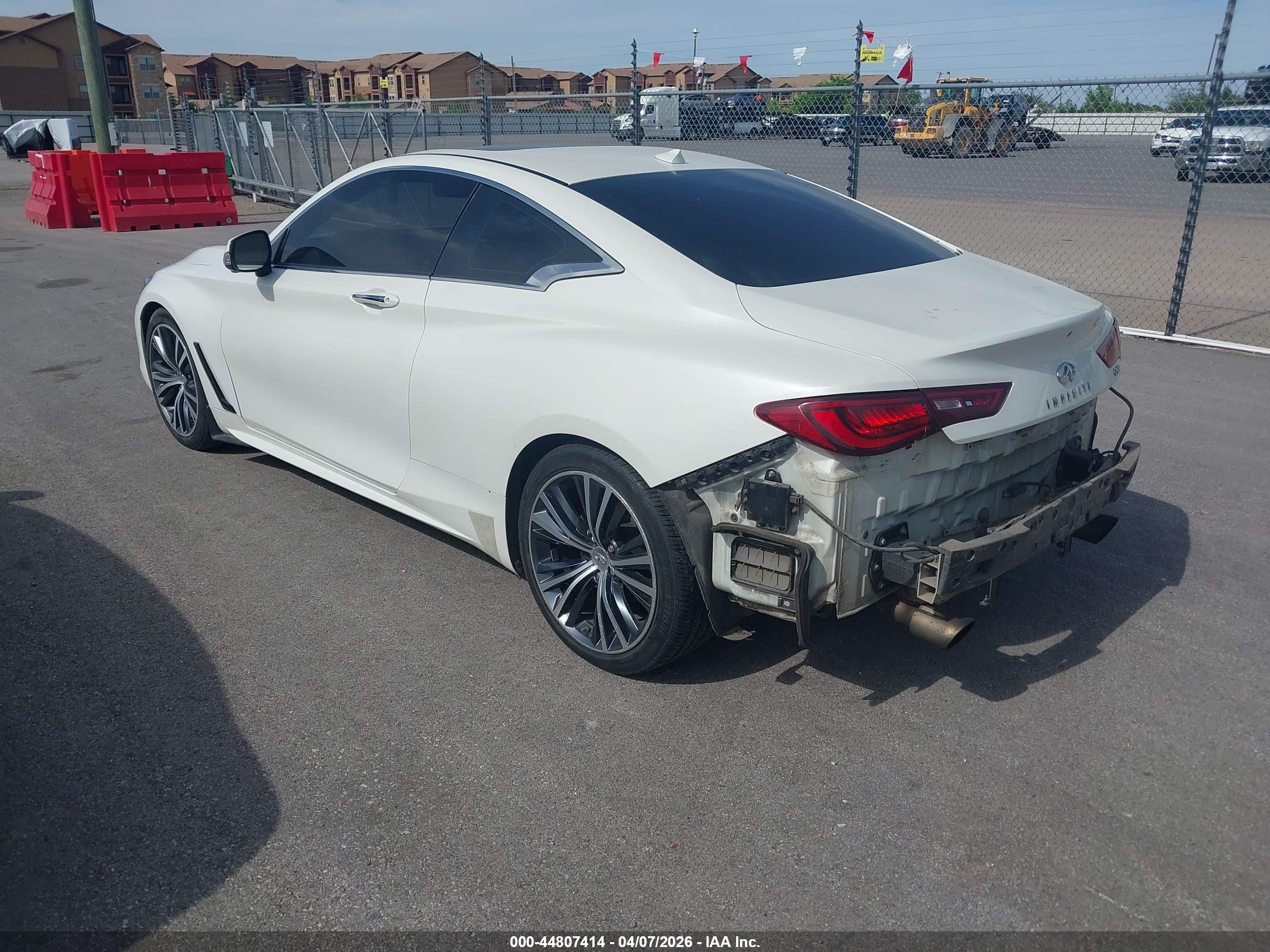 INFINITI Q60 image 3