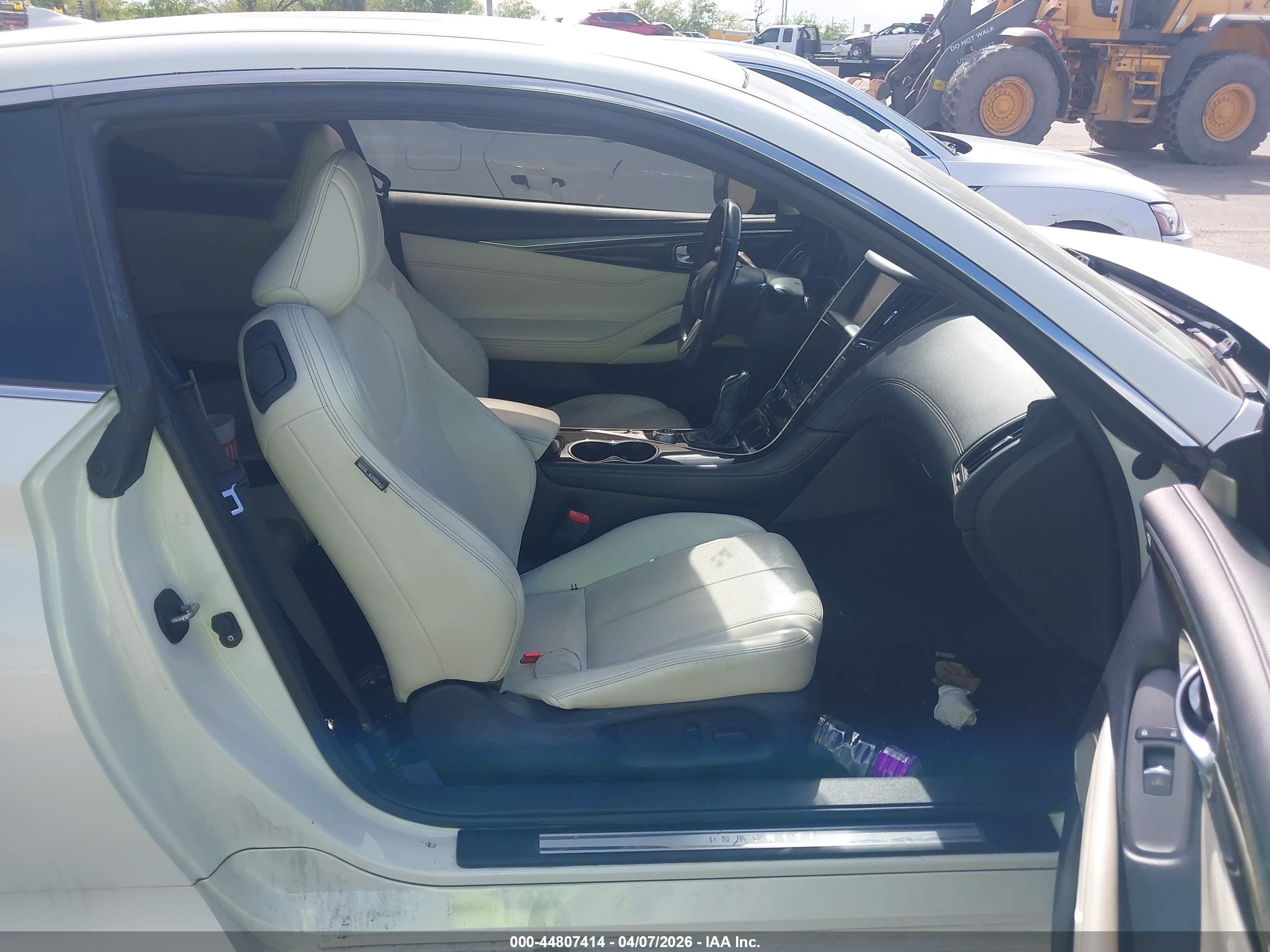 INFINITI Q60 image 5