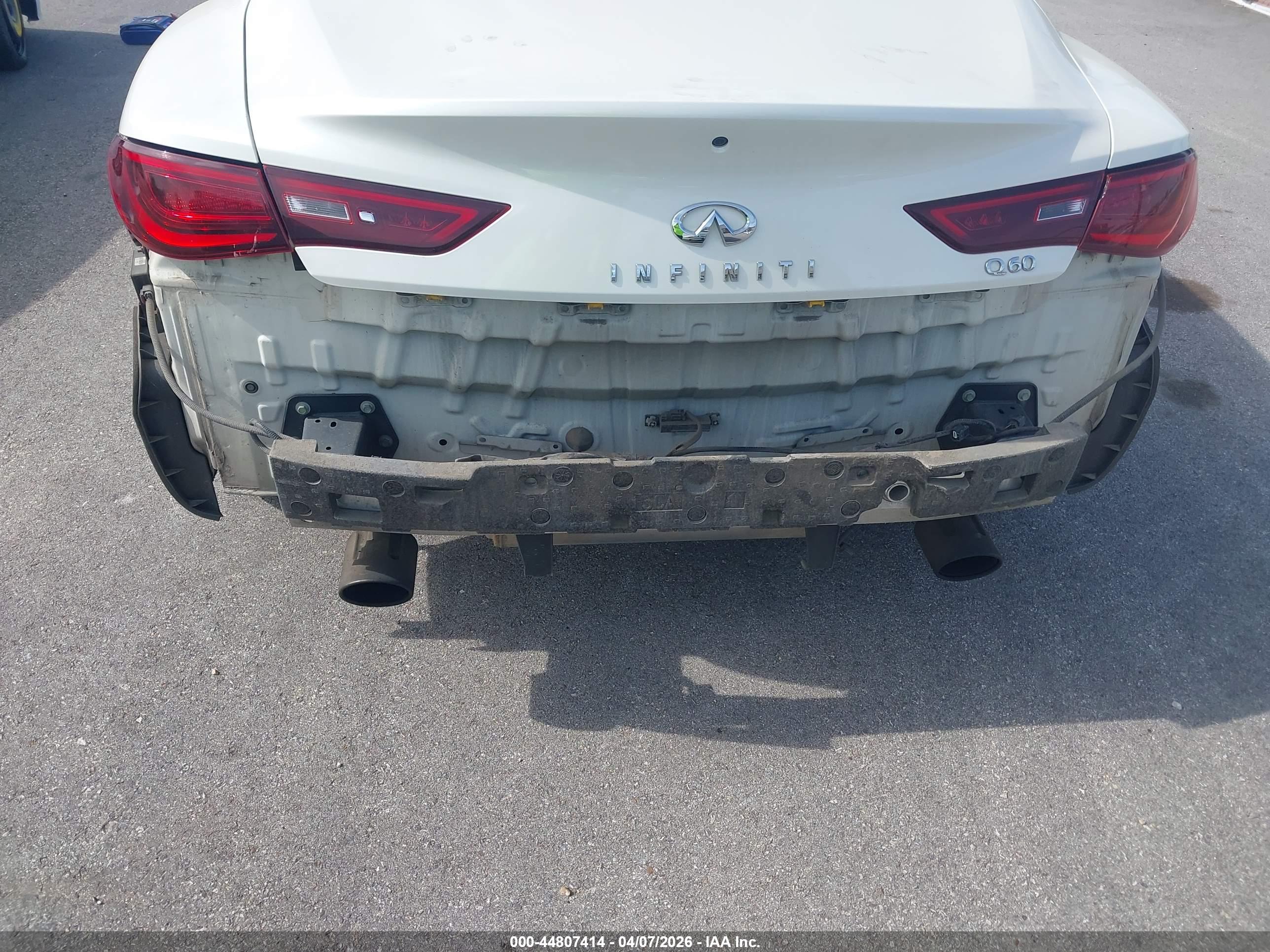 INFINITI Q60 image 6