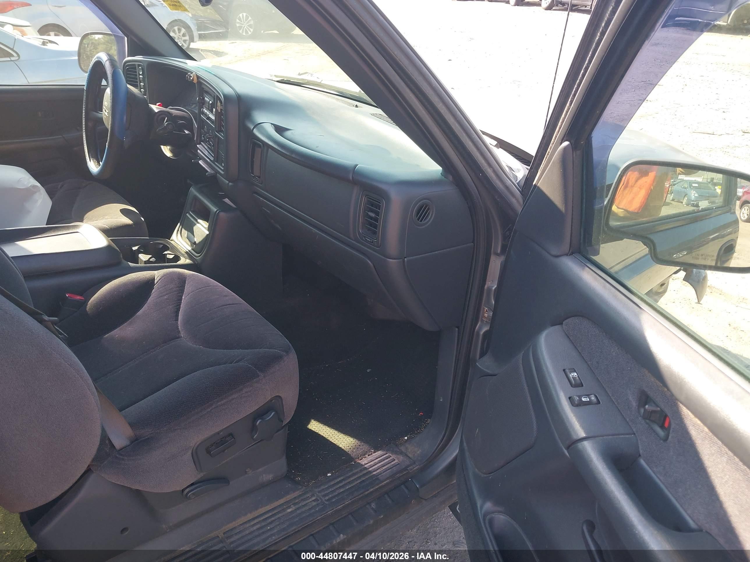 GMC SIERRA image 5