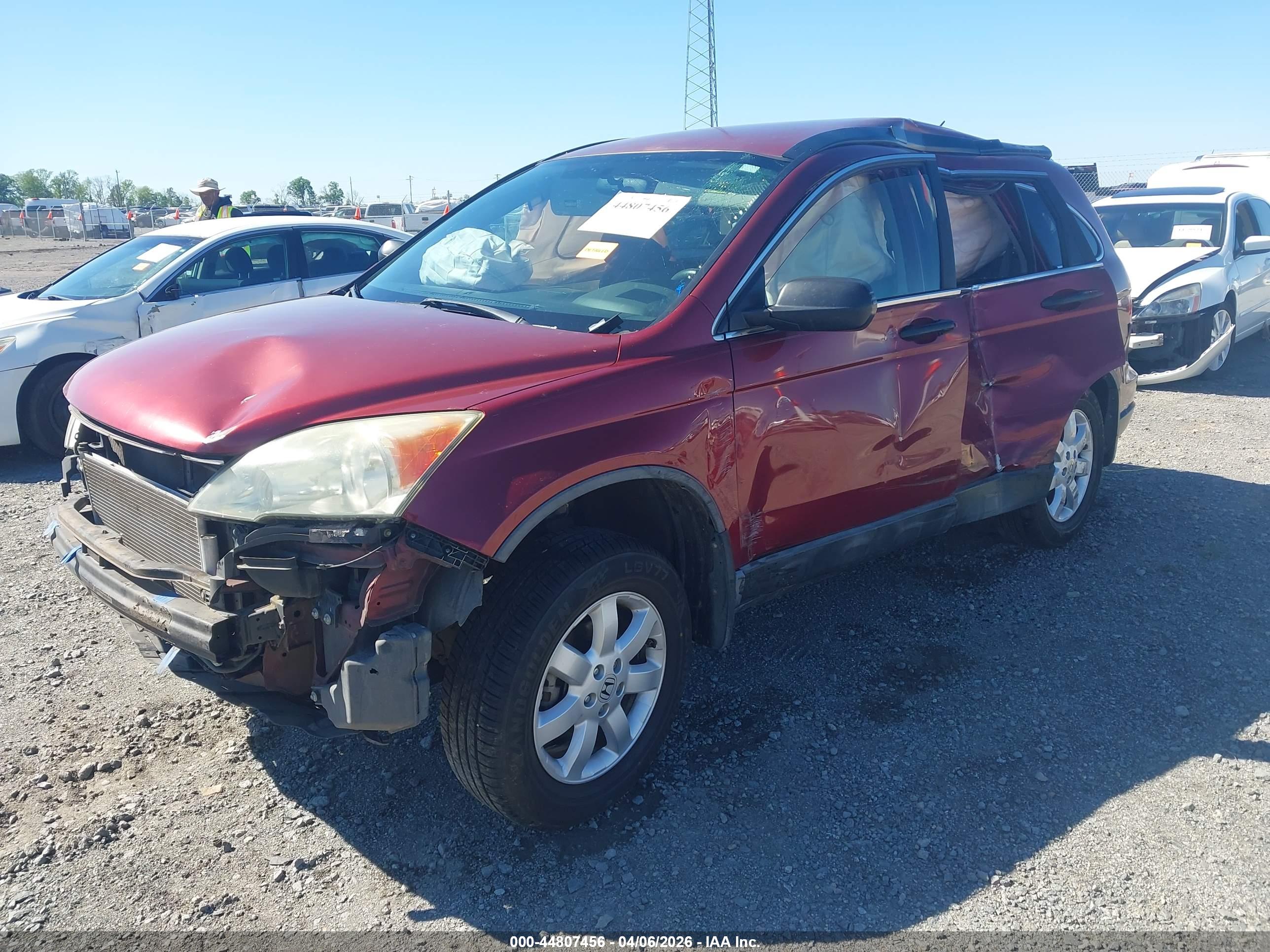 HONDA CR-V image 2