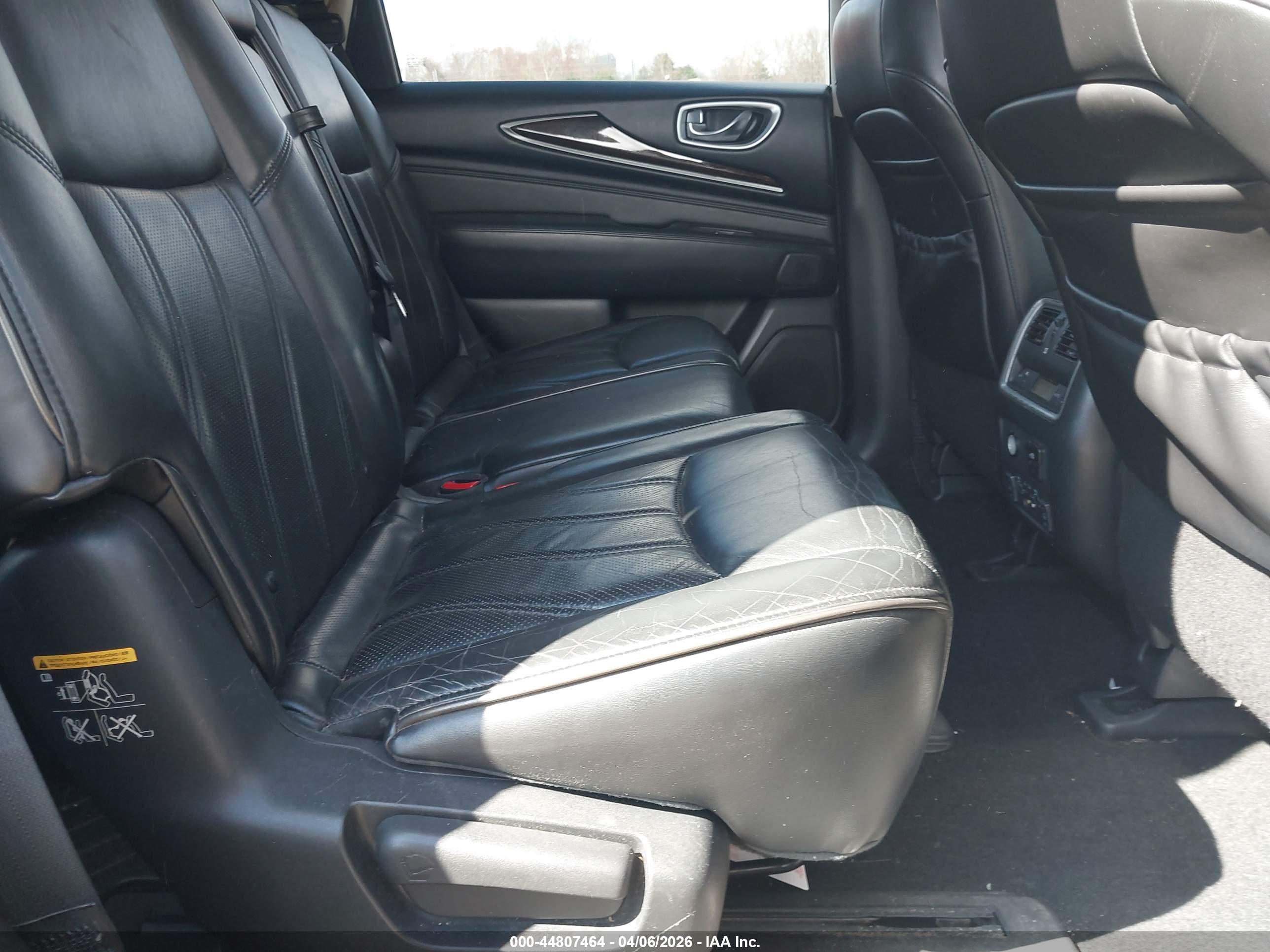 INFINITI QX60 image 8
