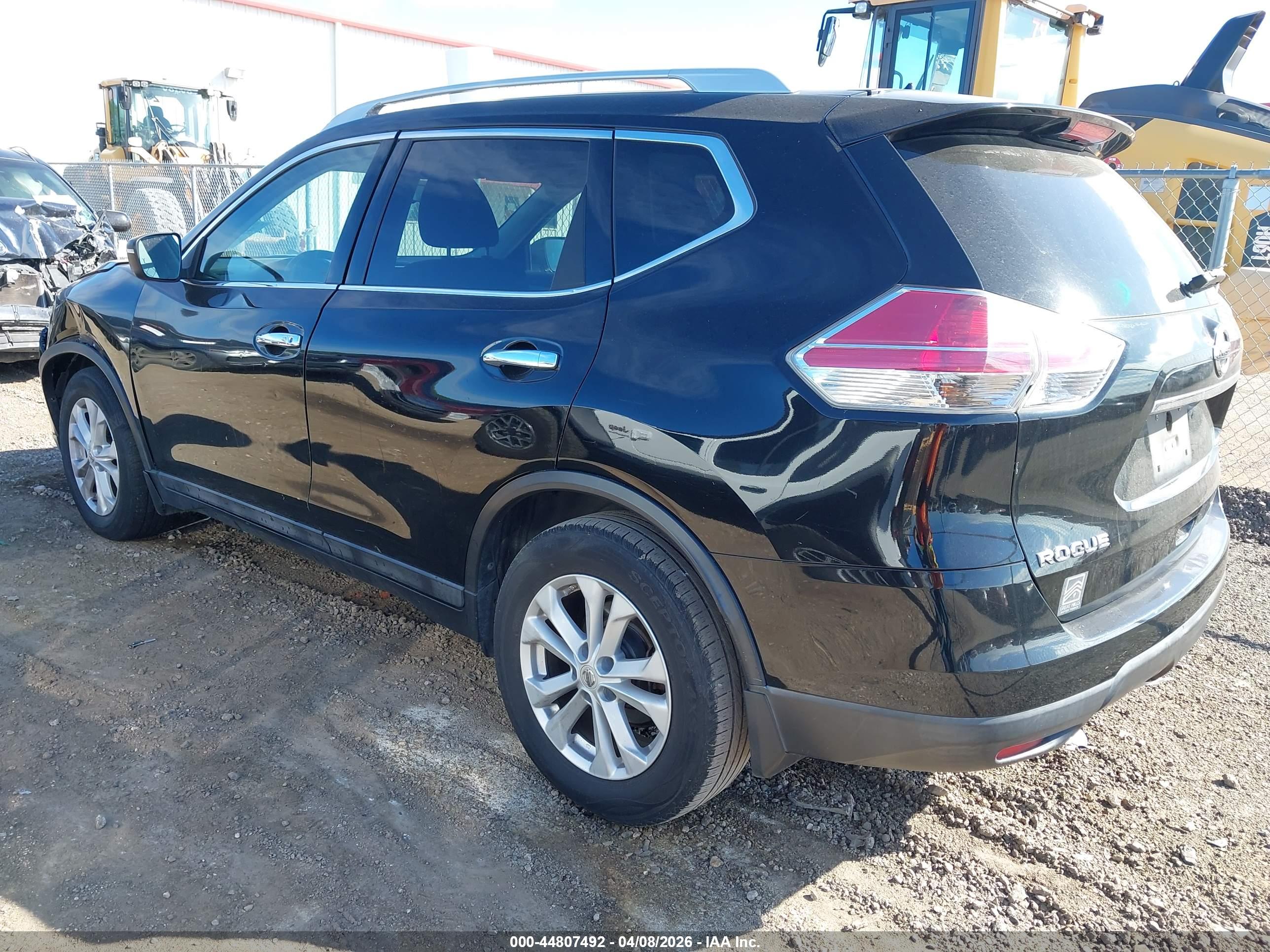 NISSAN ROGUE image 3
