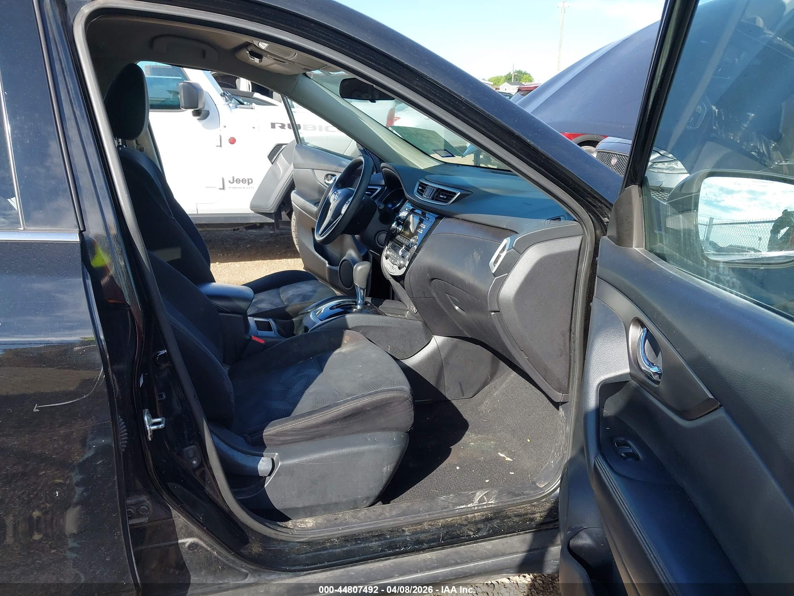 NISSAN ROGUE image 5