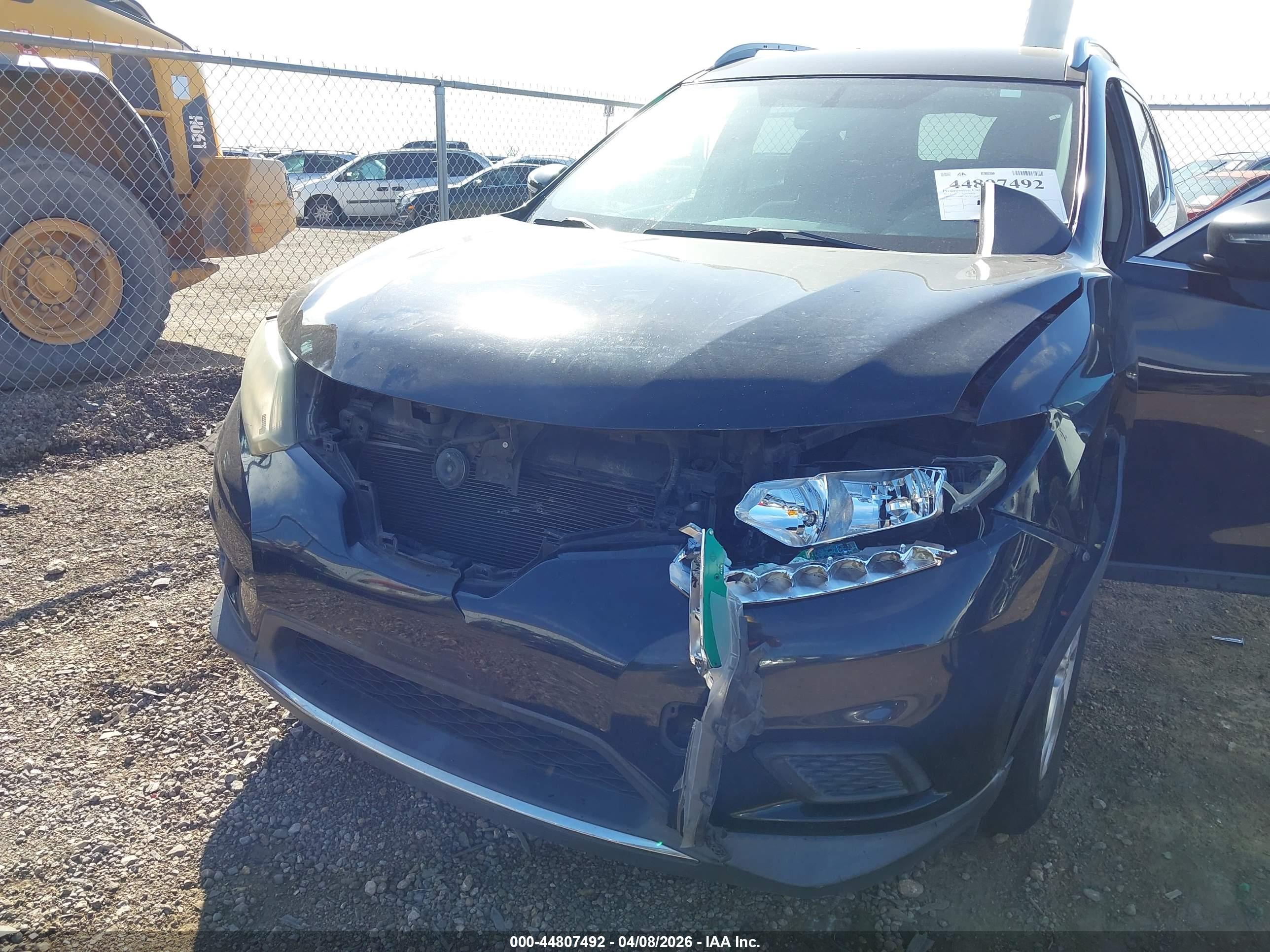 NISSAN ROGUE image 6