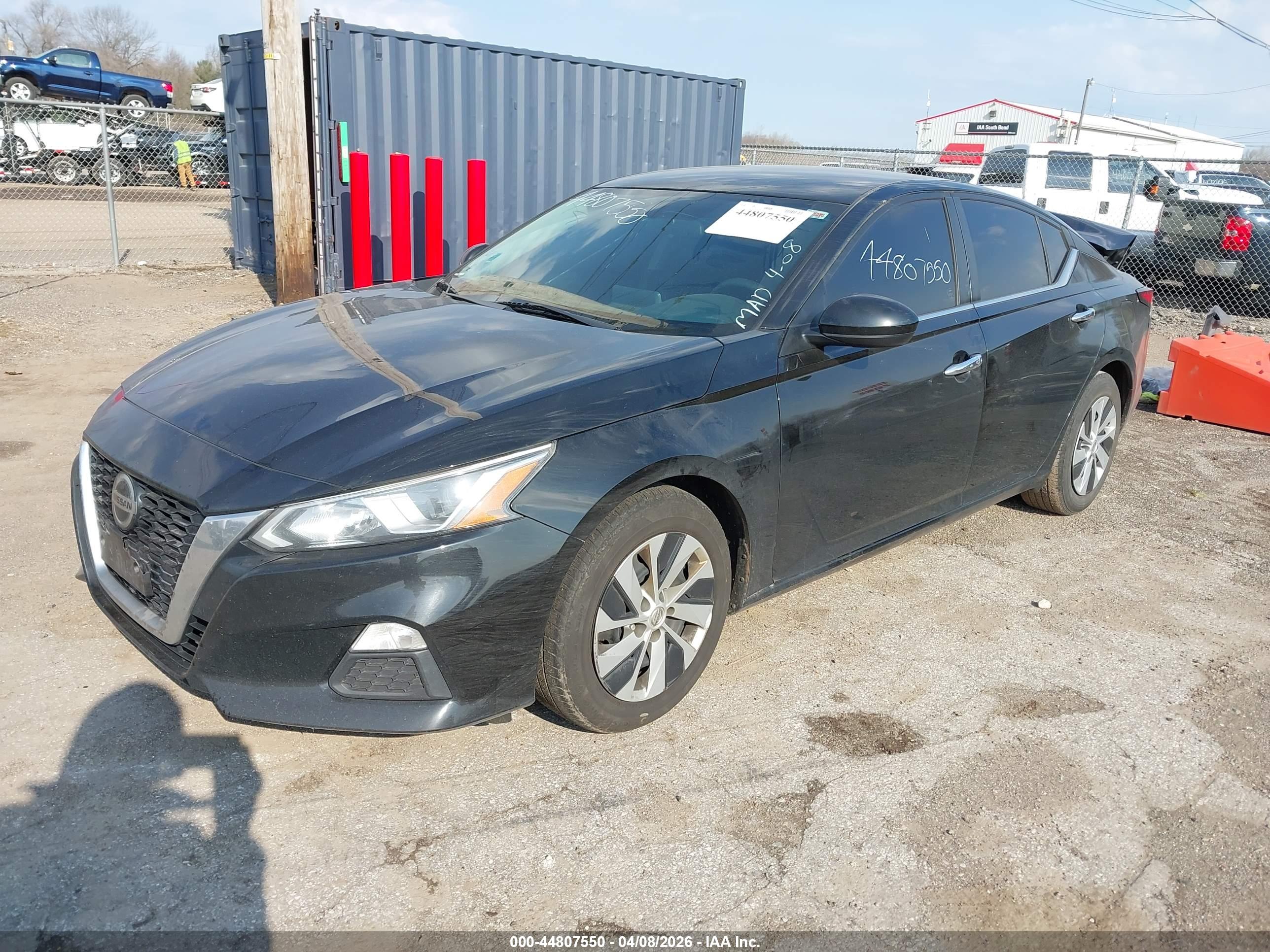 NISSAN ALTIMA image 2