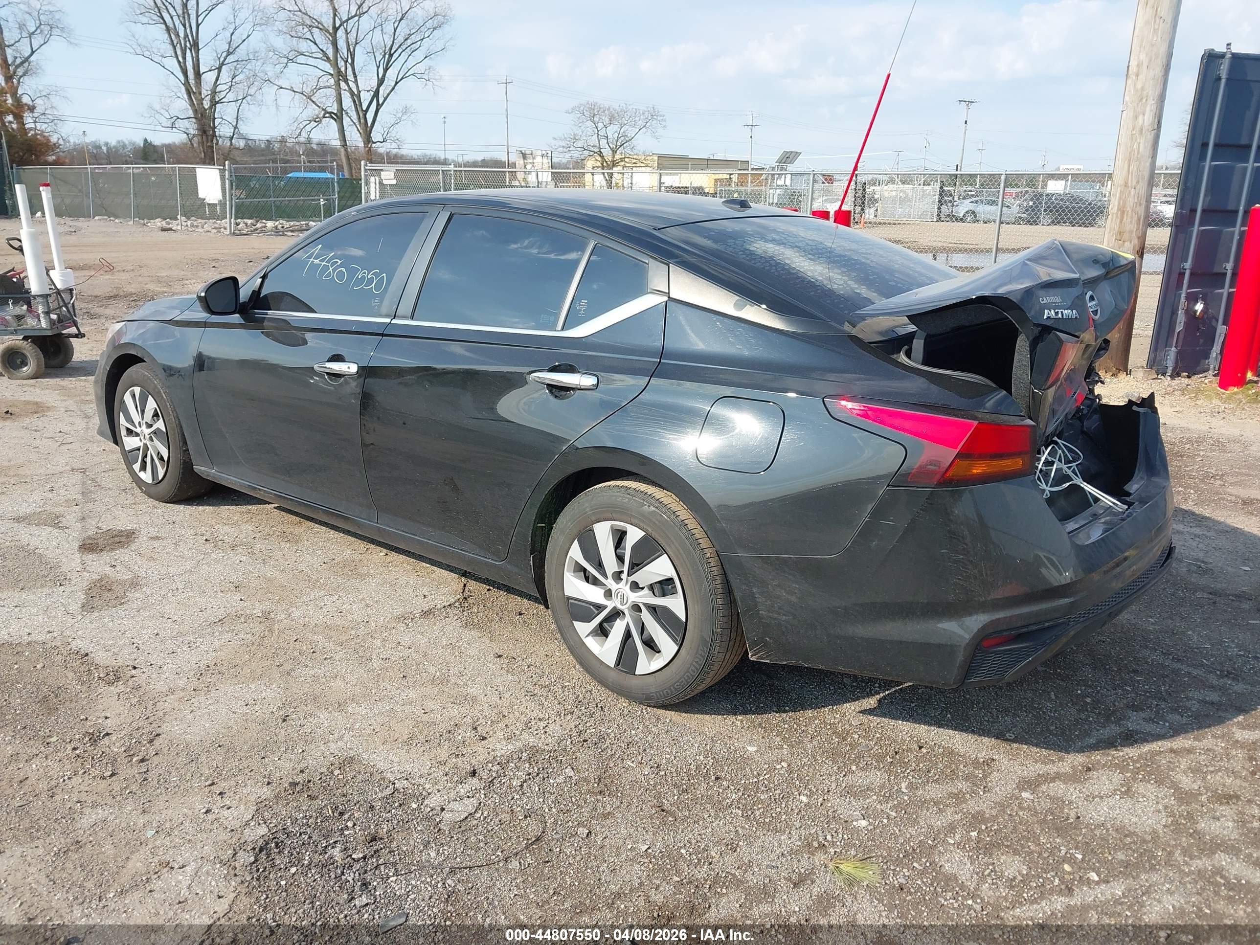 NISSAN ALTIMA image 3