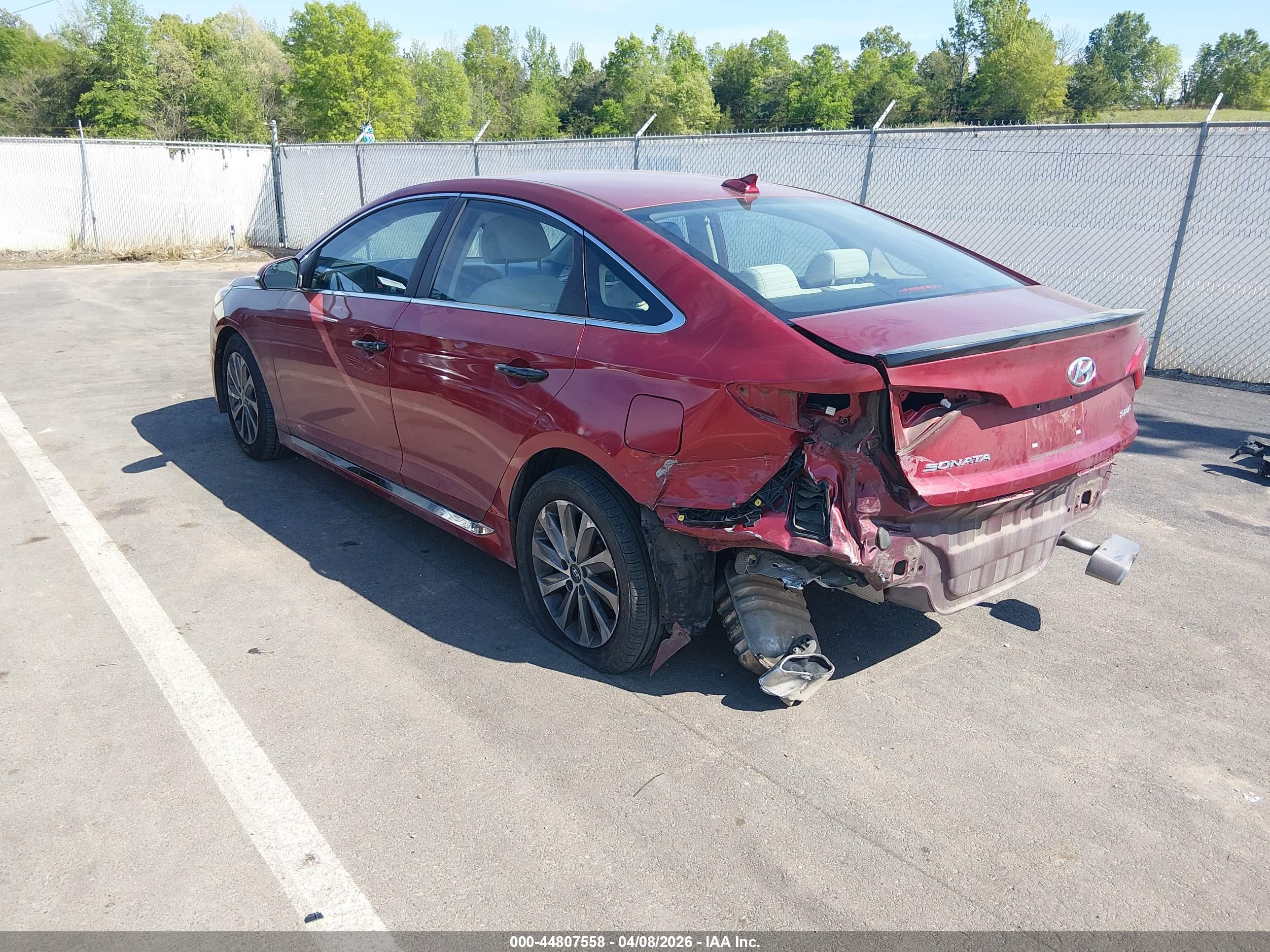 HYUNDAI SONATA image 6