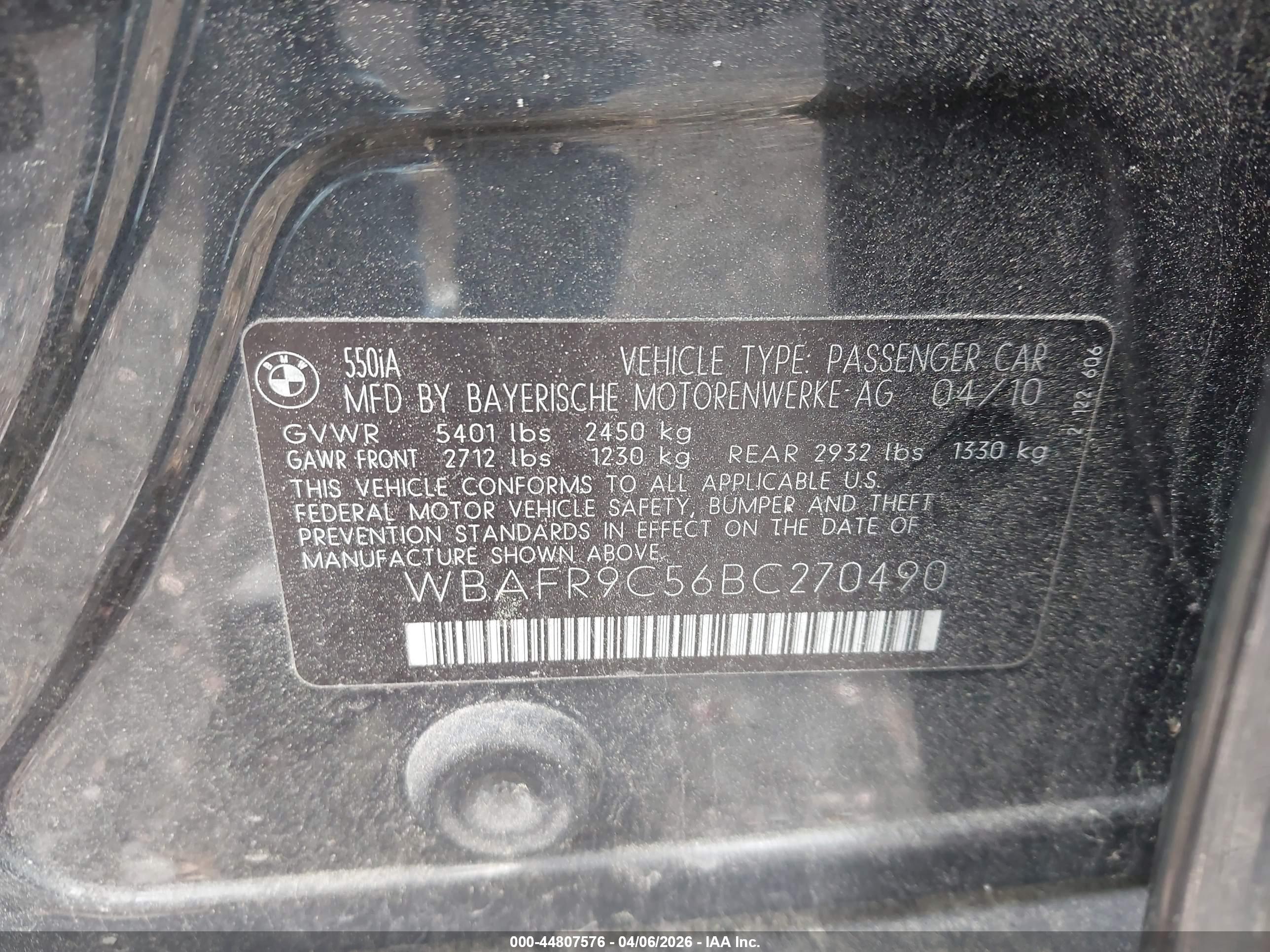 BMW 550I image 9