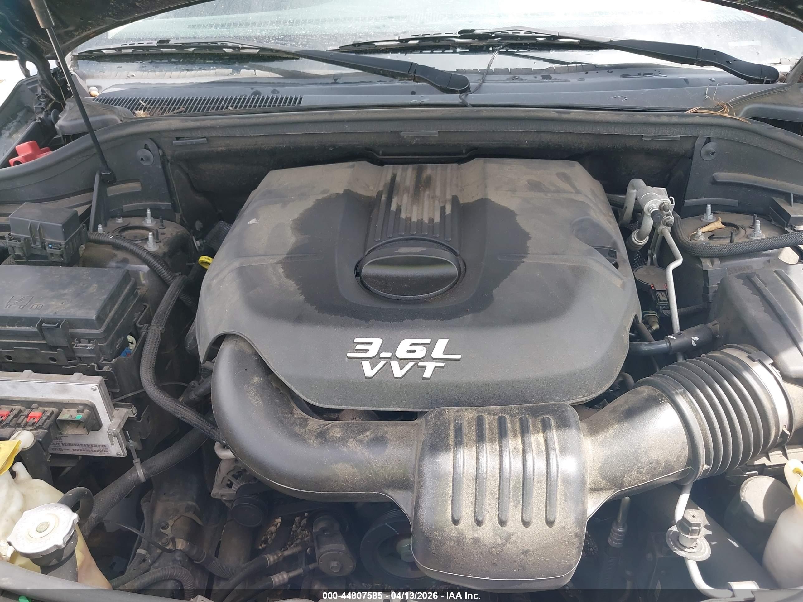 JEEP GRAND image 10
