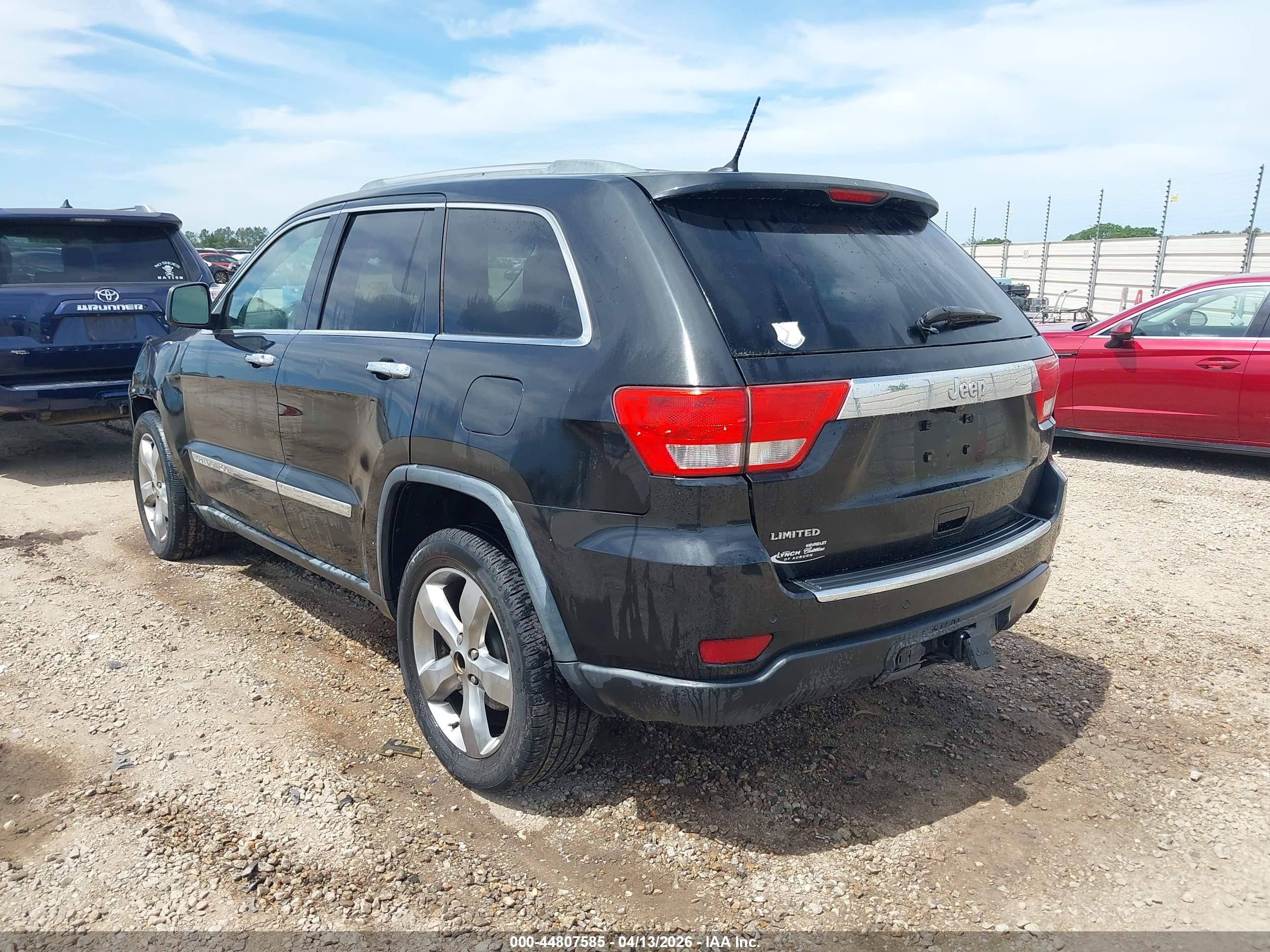 JEEP GRAND image 3