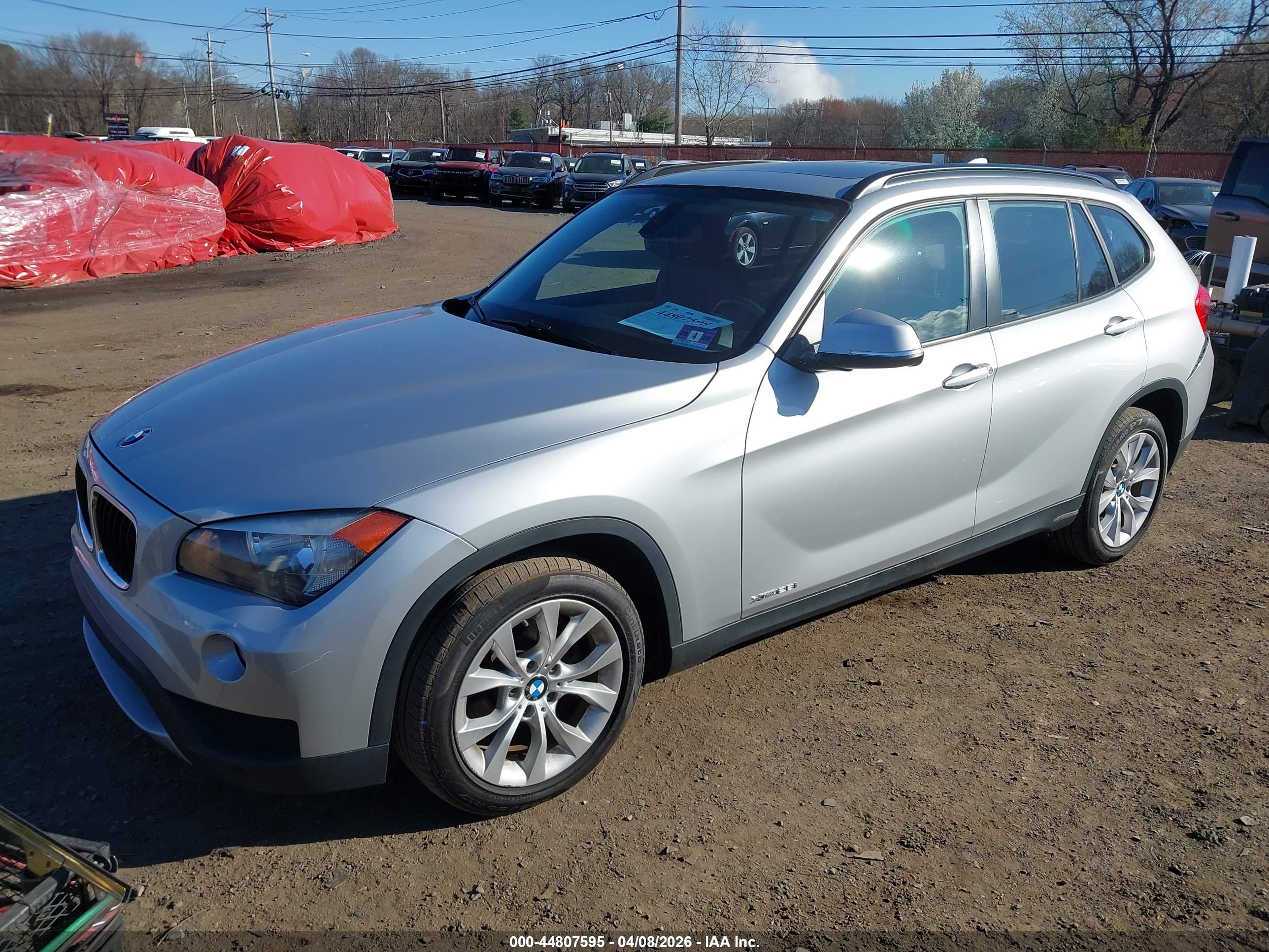 BMW X1 image 2