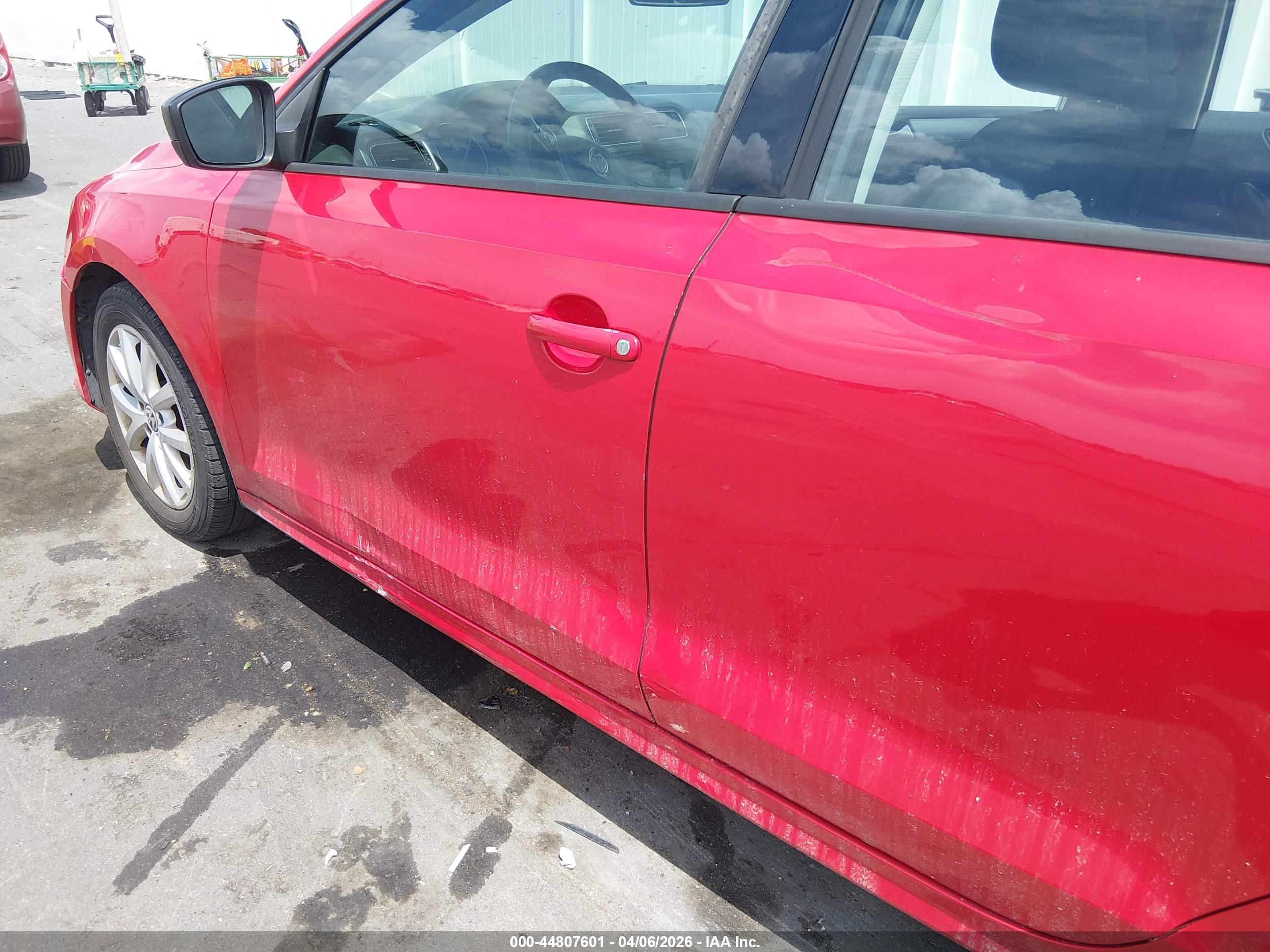 VOLKSWAGEN JETTA image 6