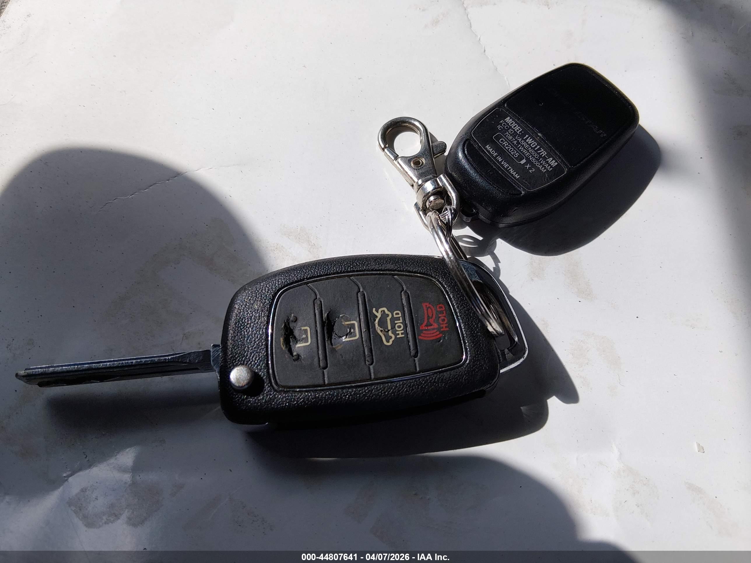 HYUNDAI SONATA image 11