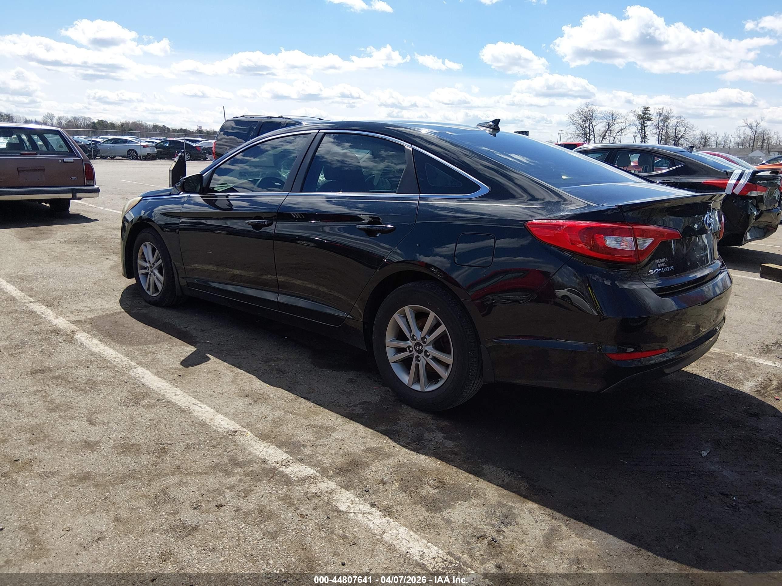 HYUNDAI SONATA image 3