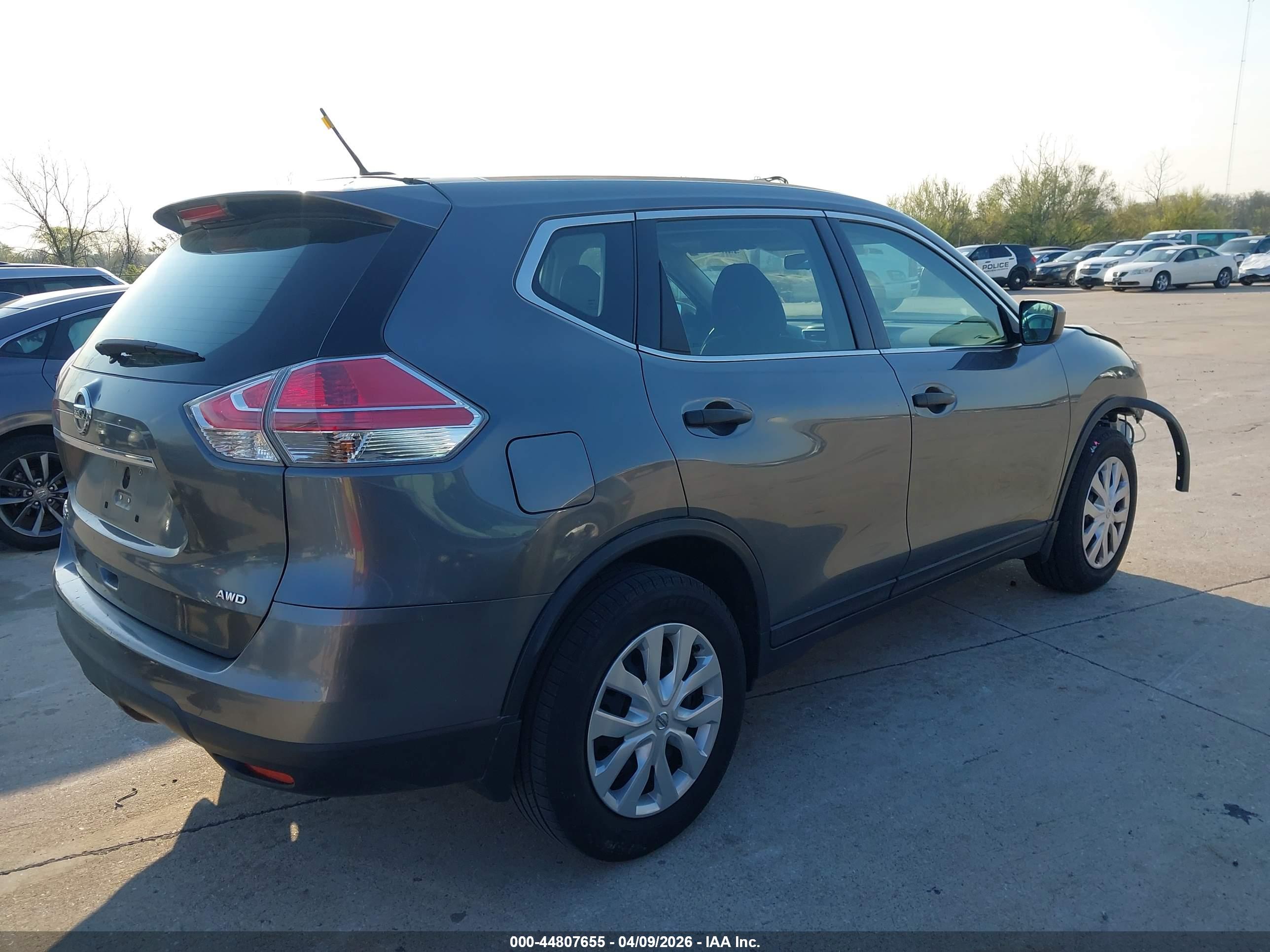 NISSAN ROGUE image 4
