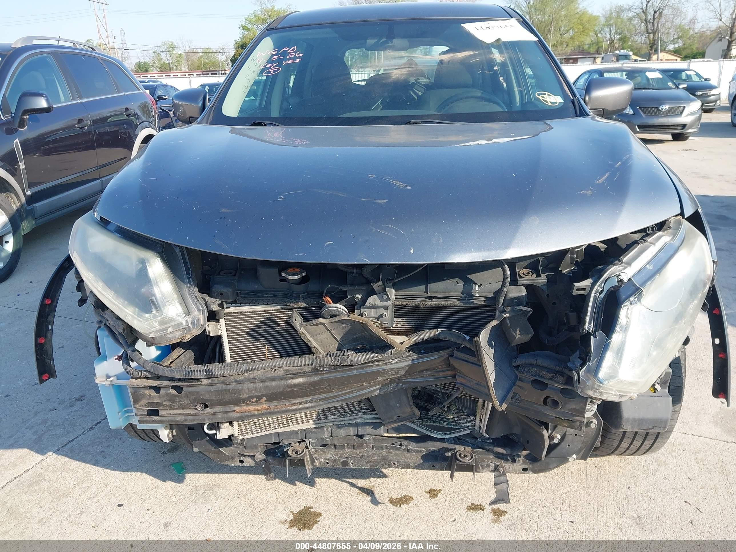 NISSAN ROGUE image 6