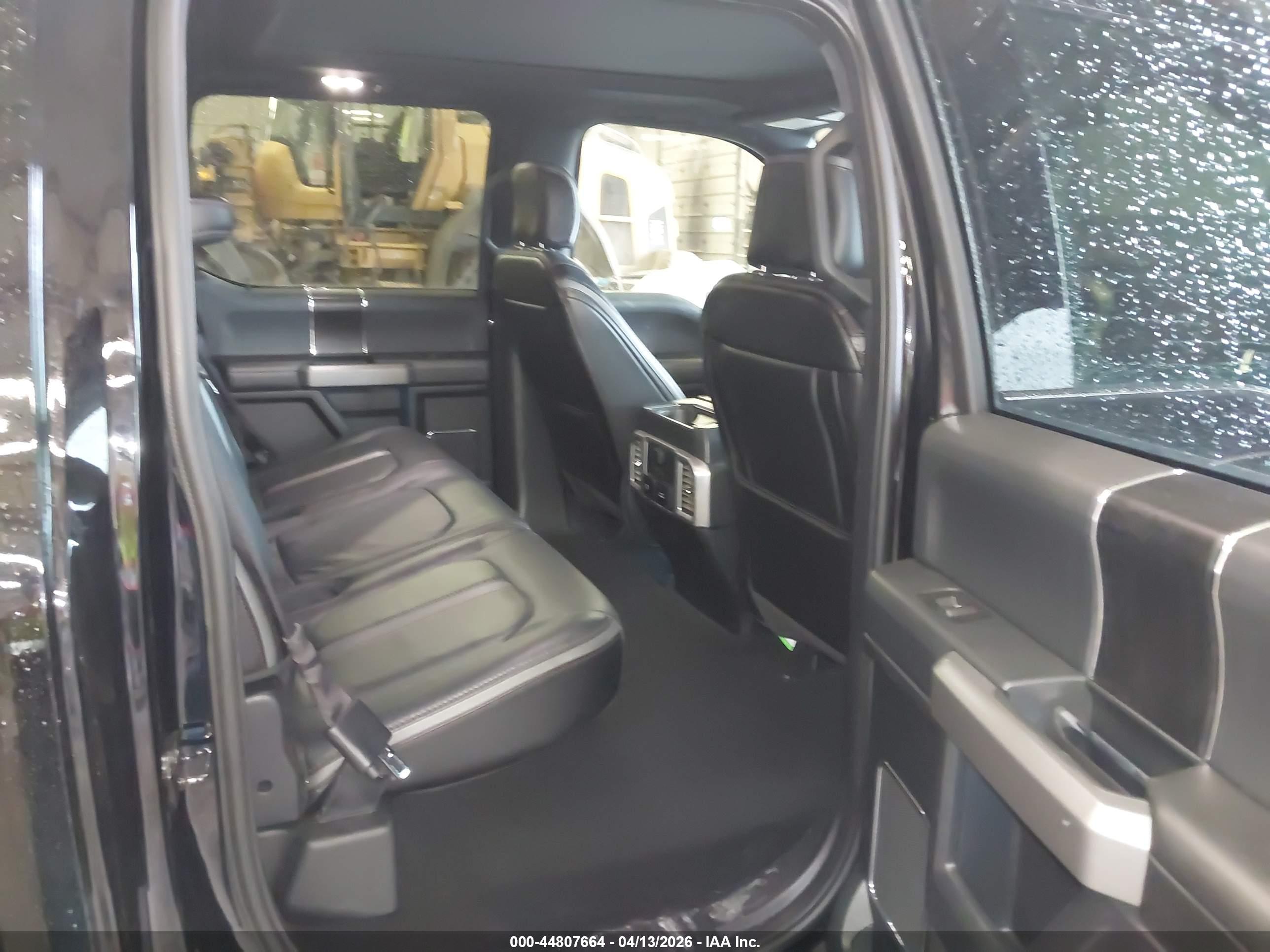 FORD F-150 image 8