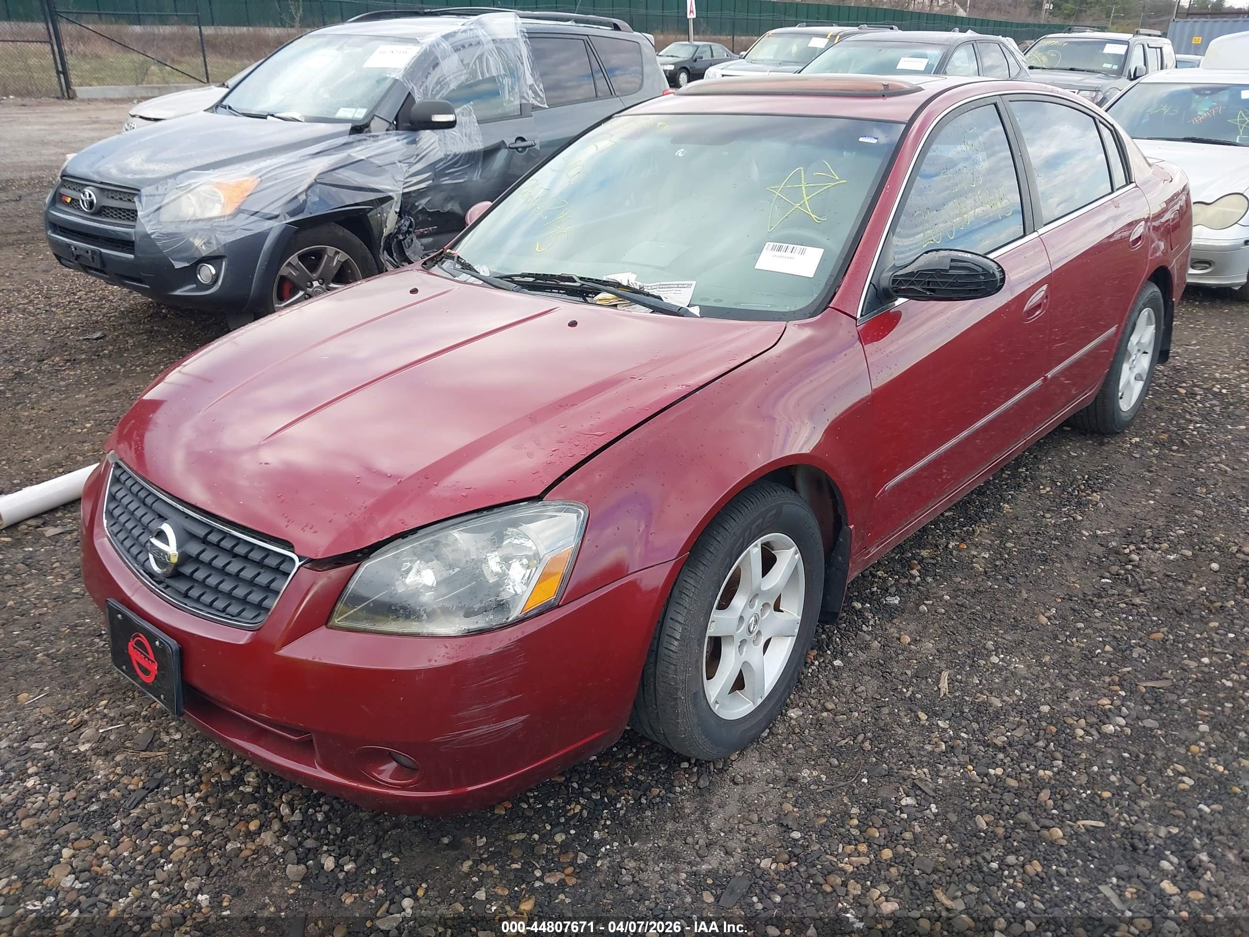 NISSAN ALTIMA image 2