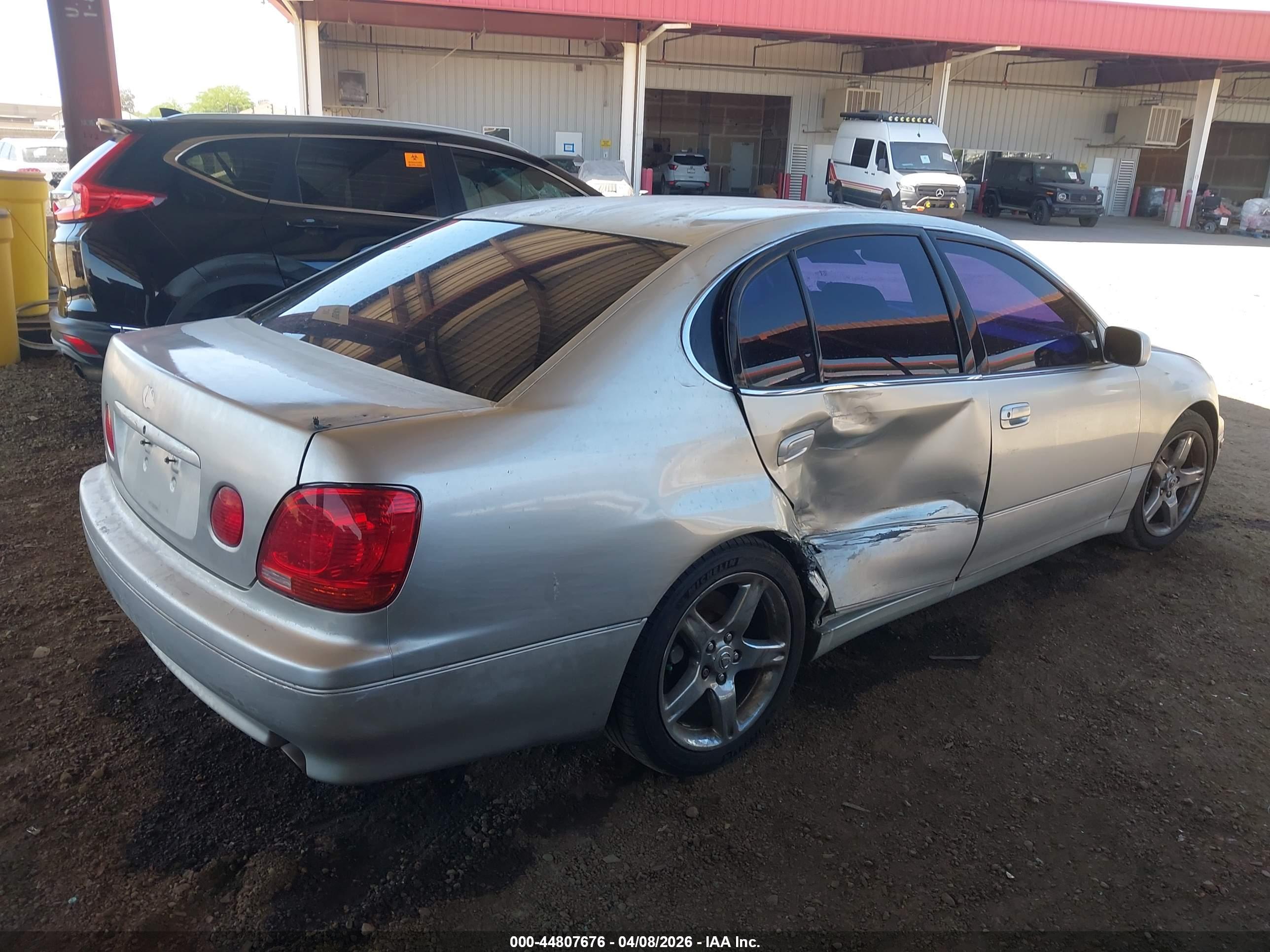 LEXUS GS image 6